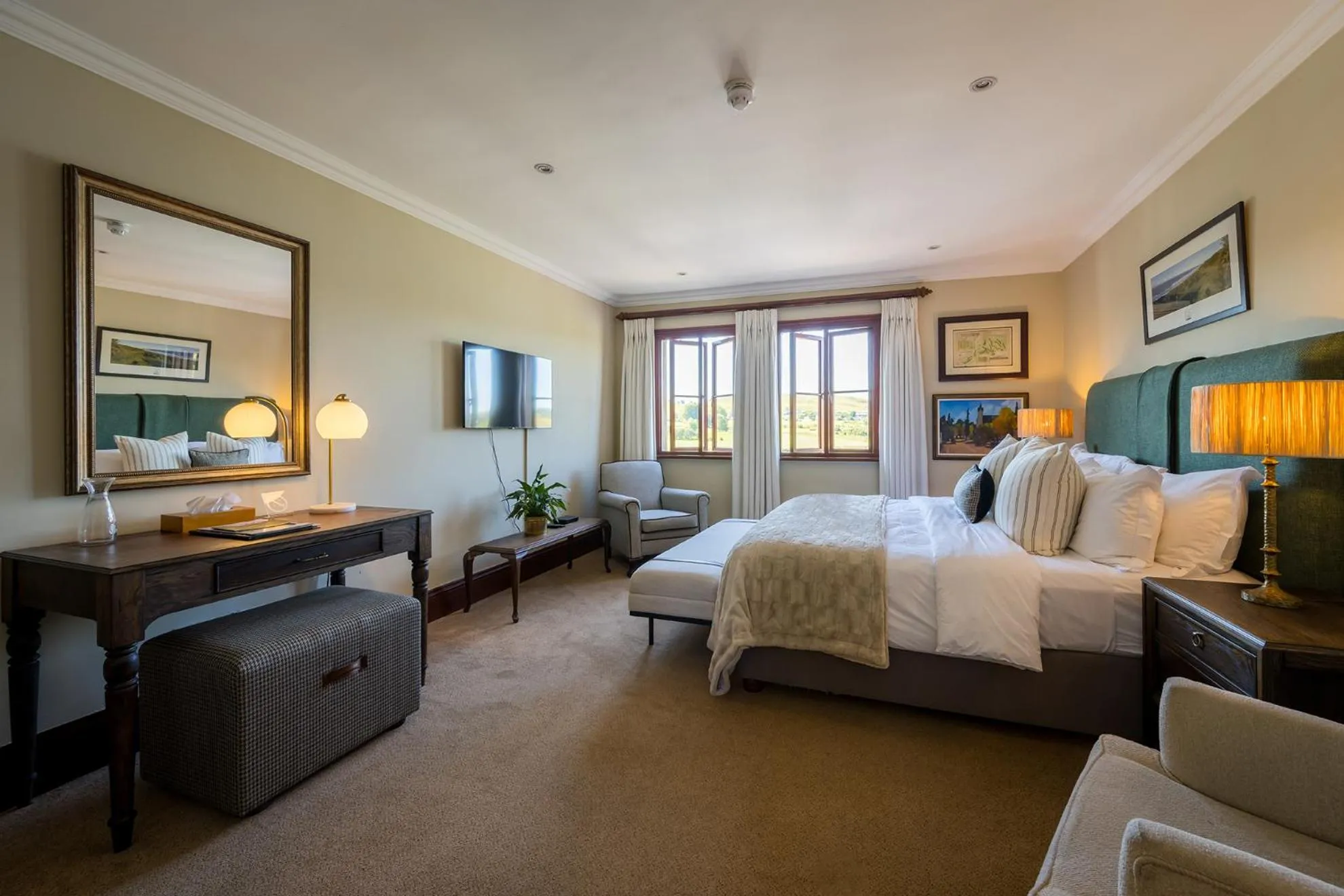 Bed in Gowrie Farm Golf Lodge