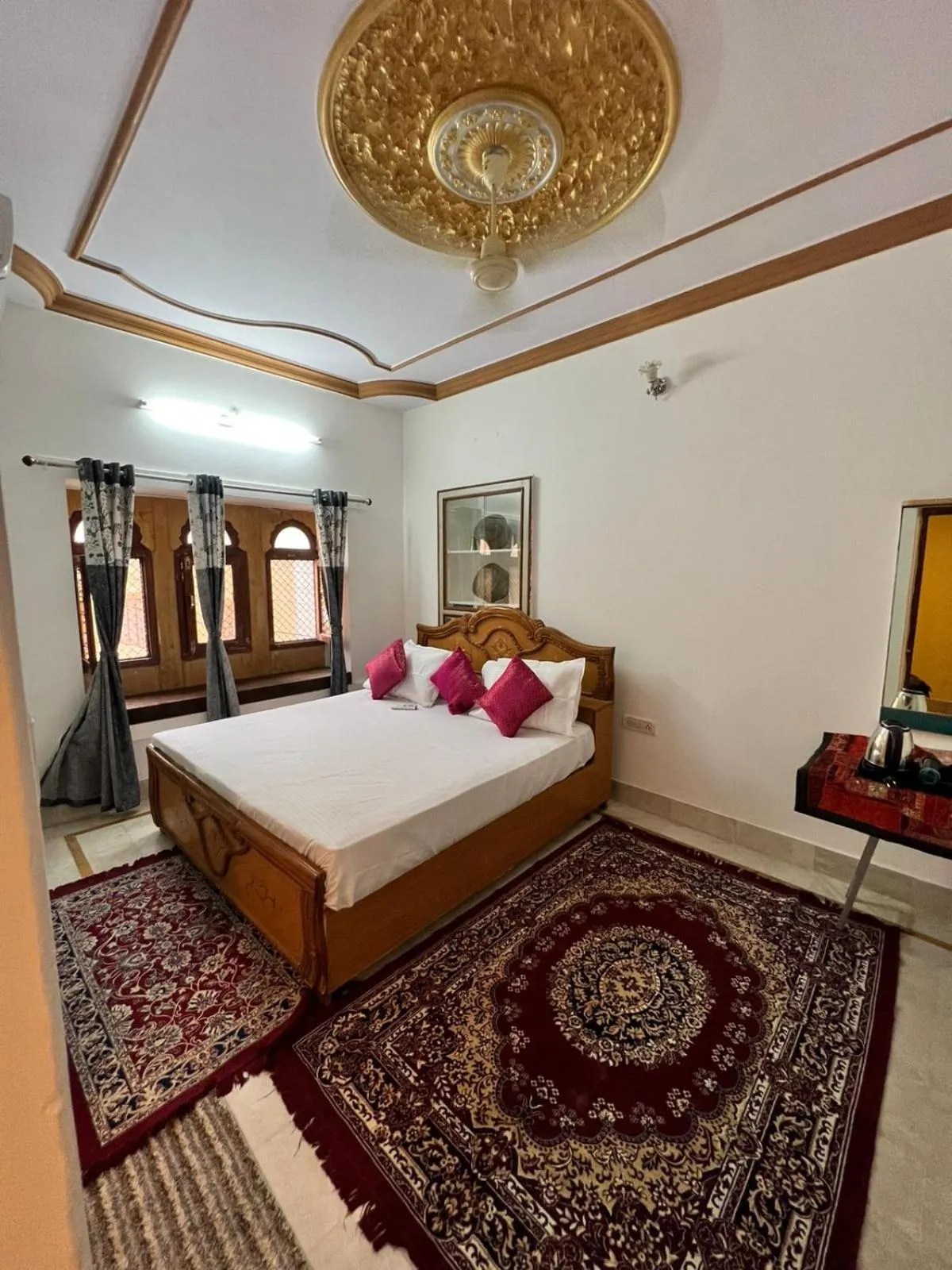 Bed in Golden villa