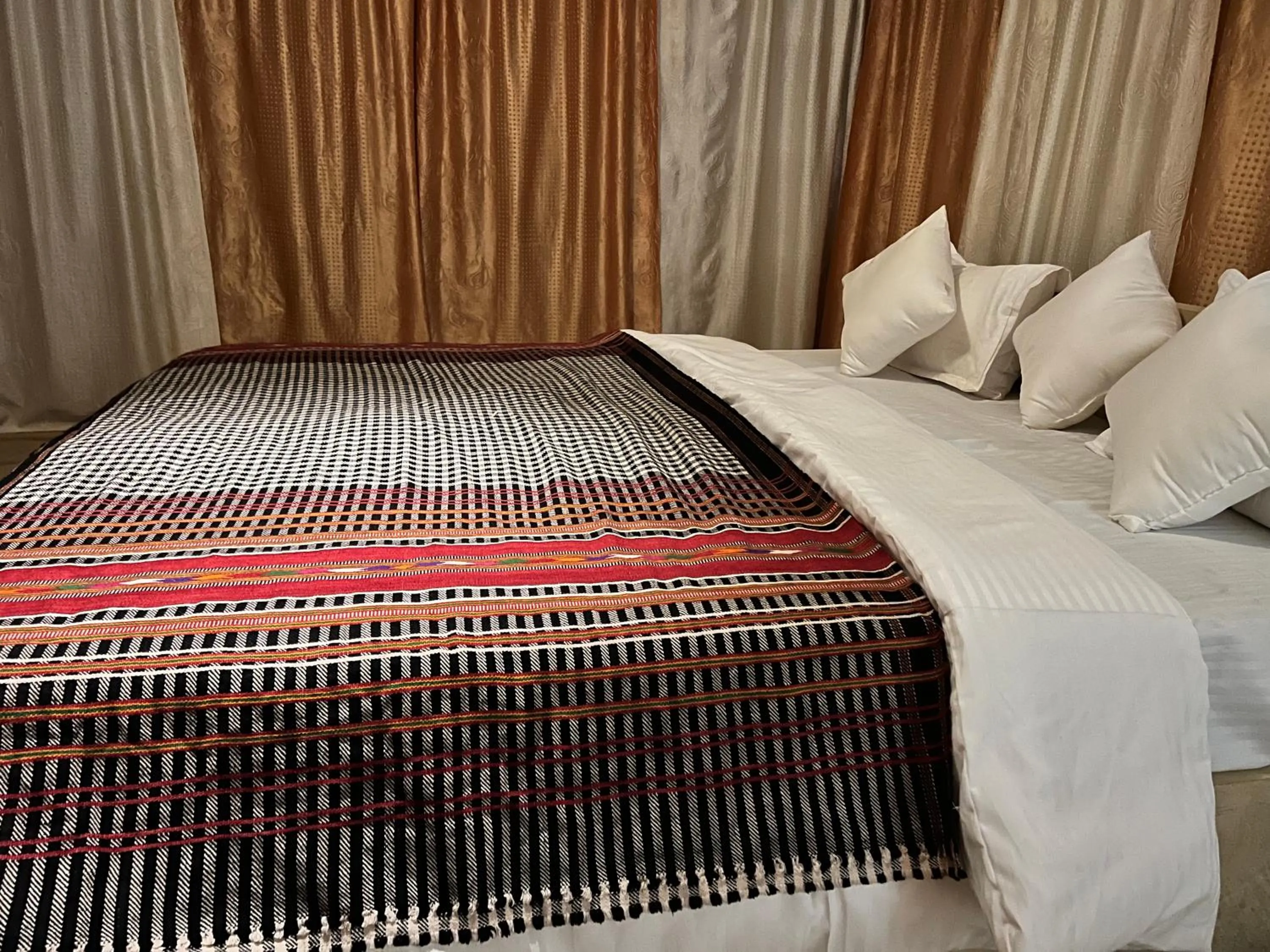 Bed in Golden villa