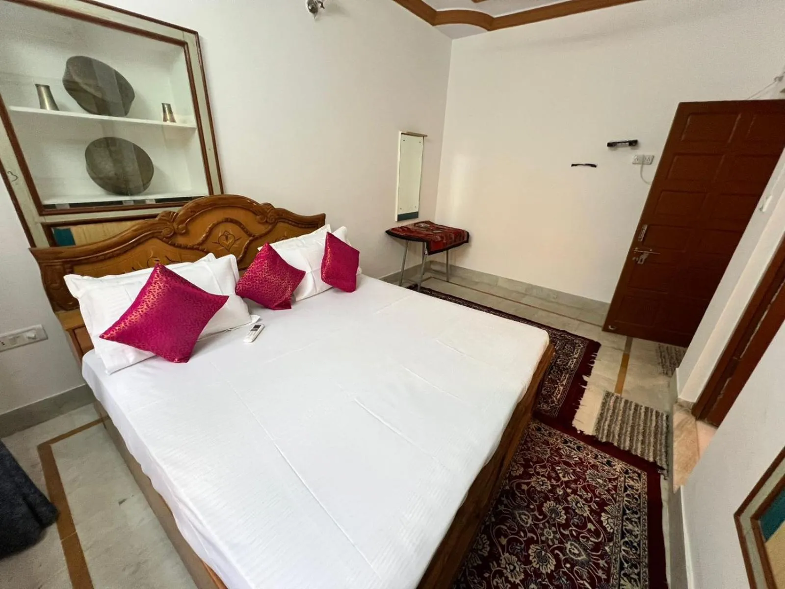 Bed in Golden villa