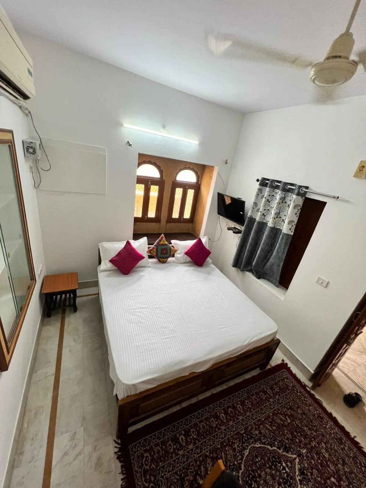 Bed in Golden villa