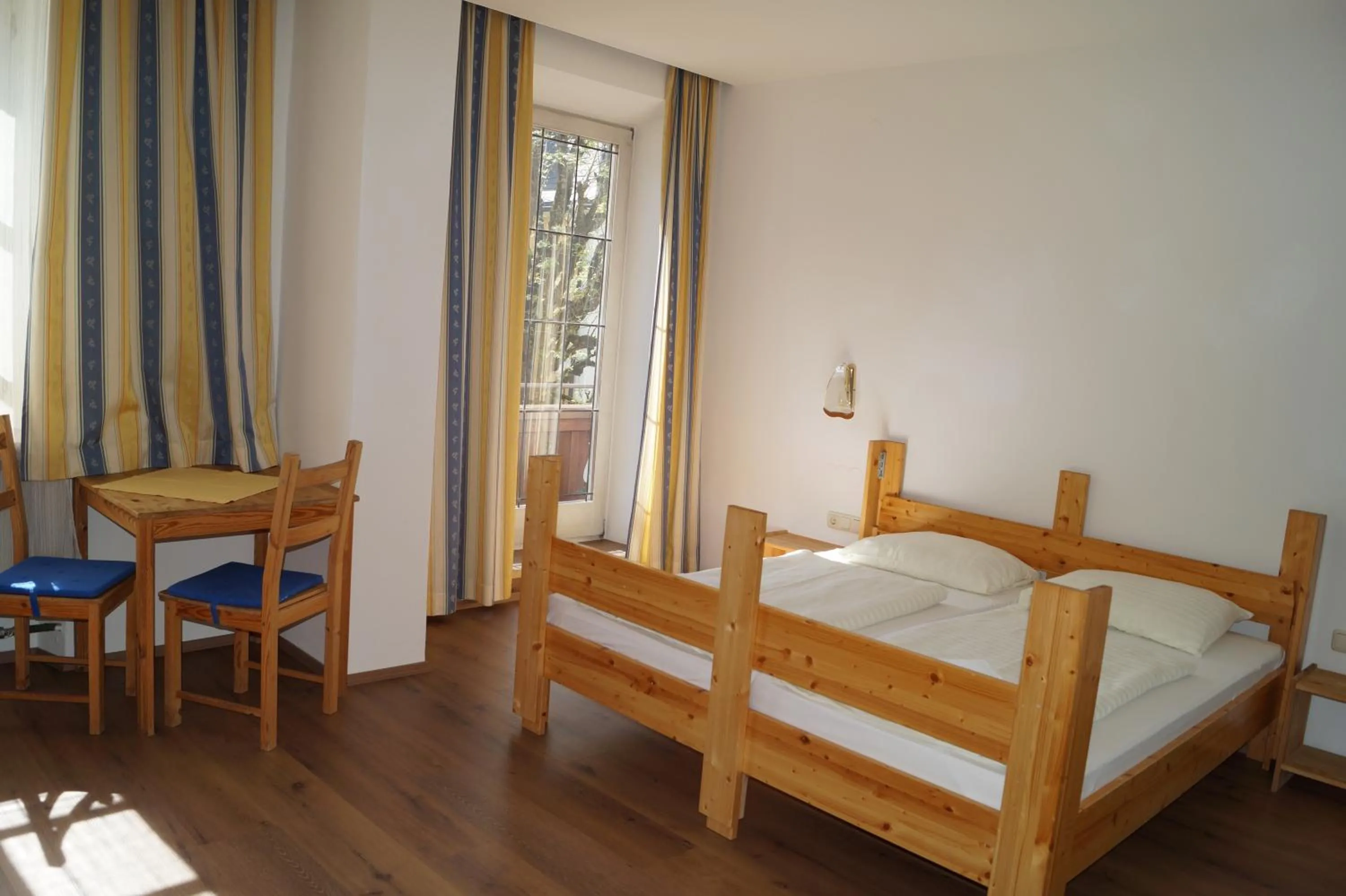 Bed in Hotel YOUHEY am Wolfgangsee