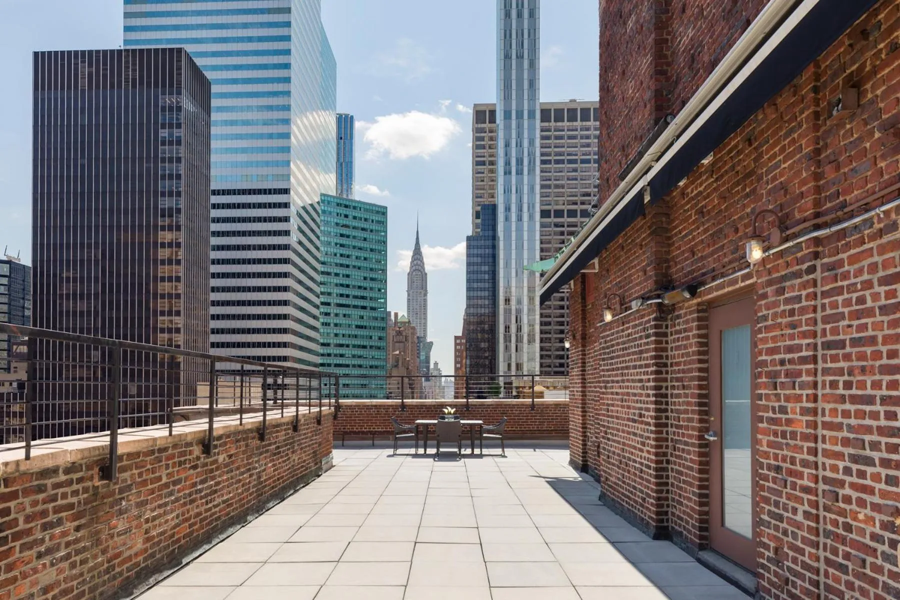 Balcony/Terrace in Hotel 57