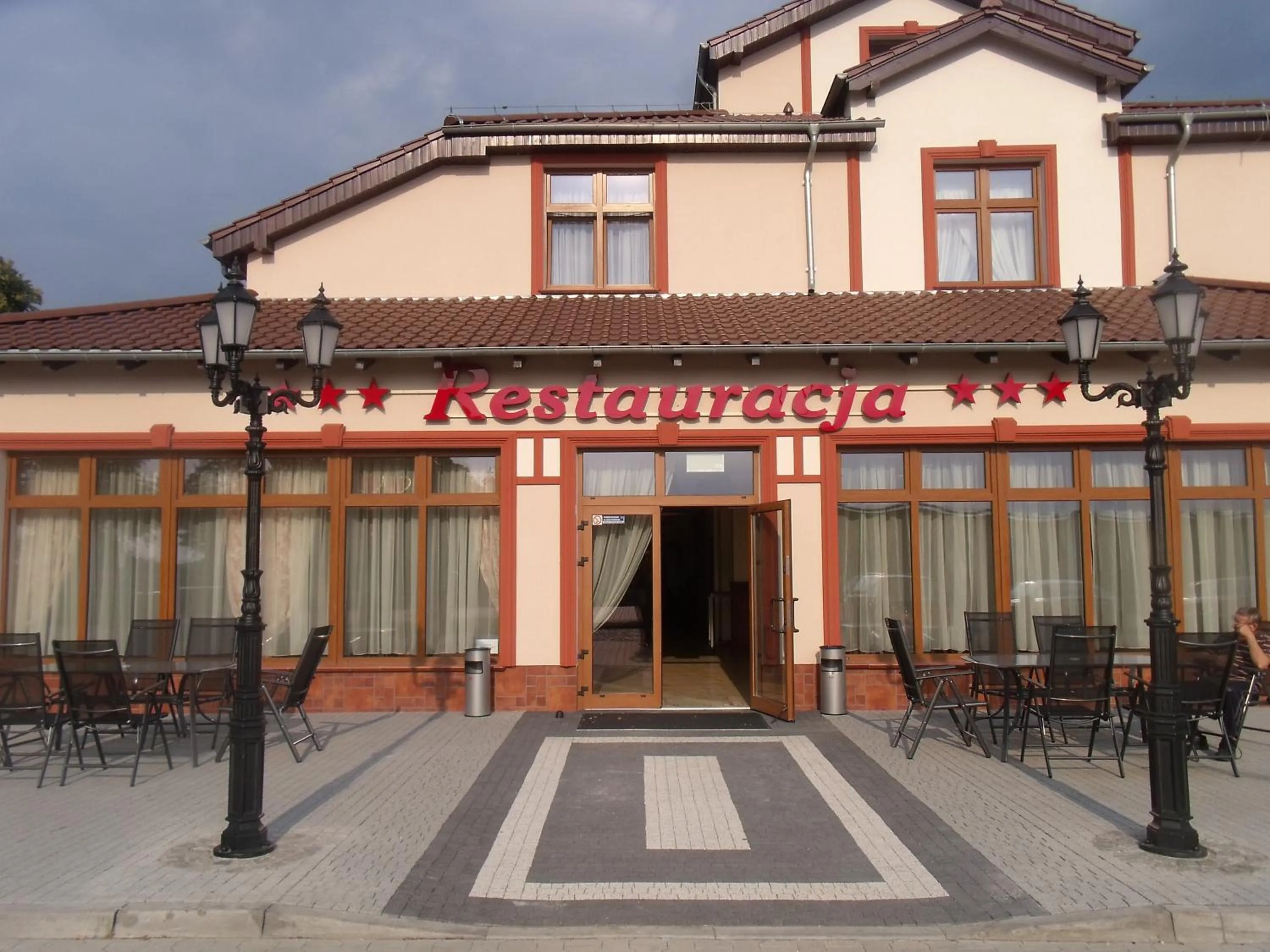 Facade/entrance in Hotel Neo Międzyrzecz