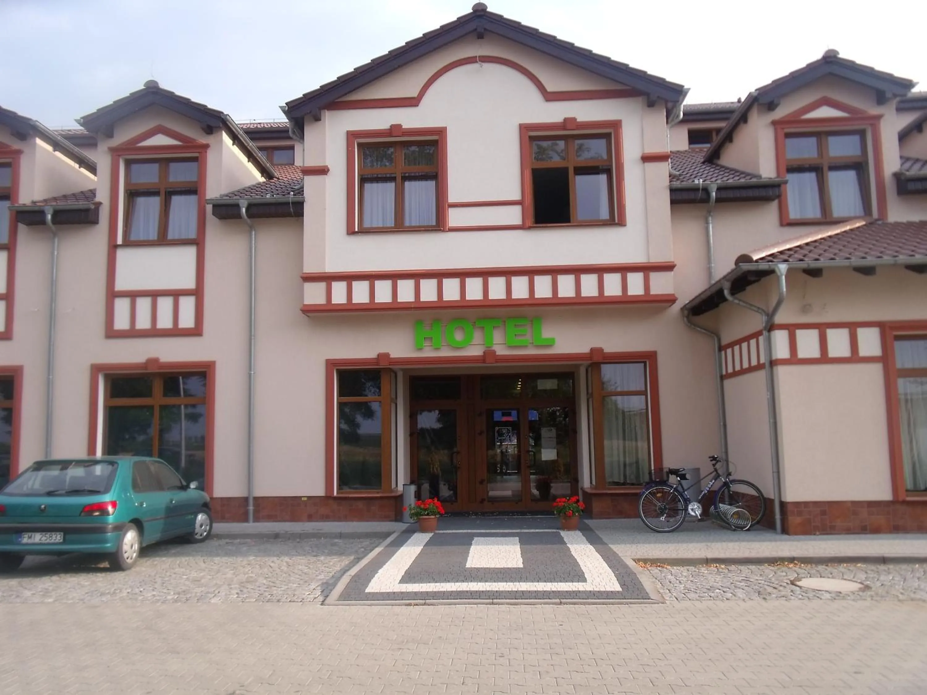 Facade/entrance in Hotel Neo Międzyrzecz