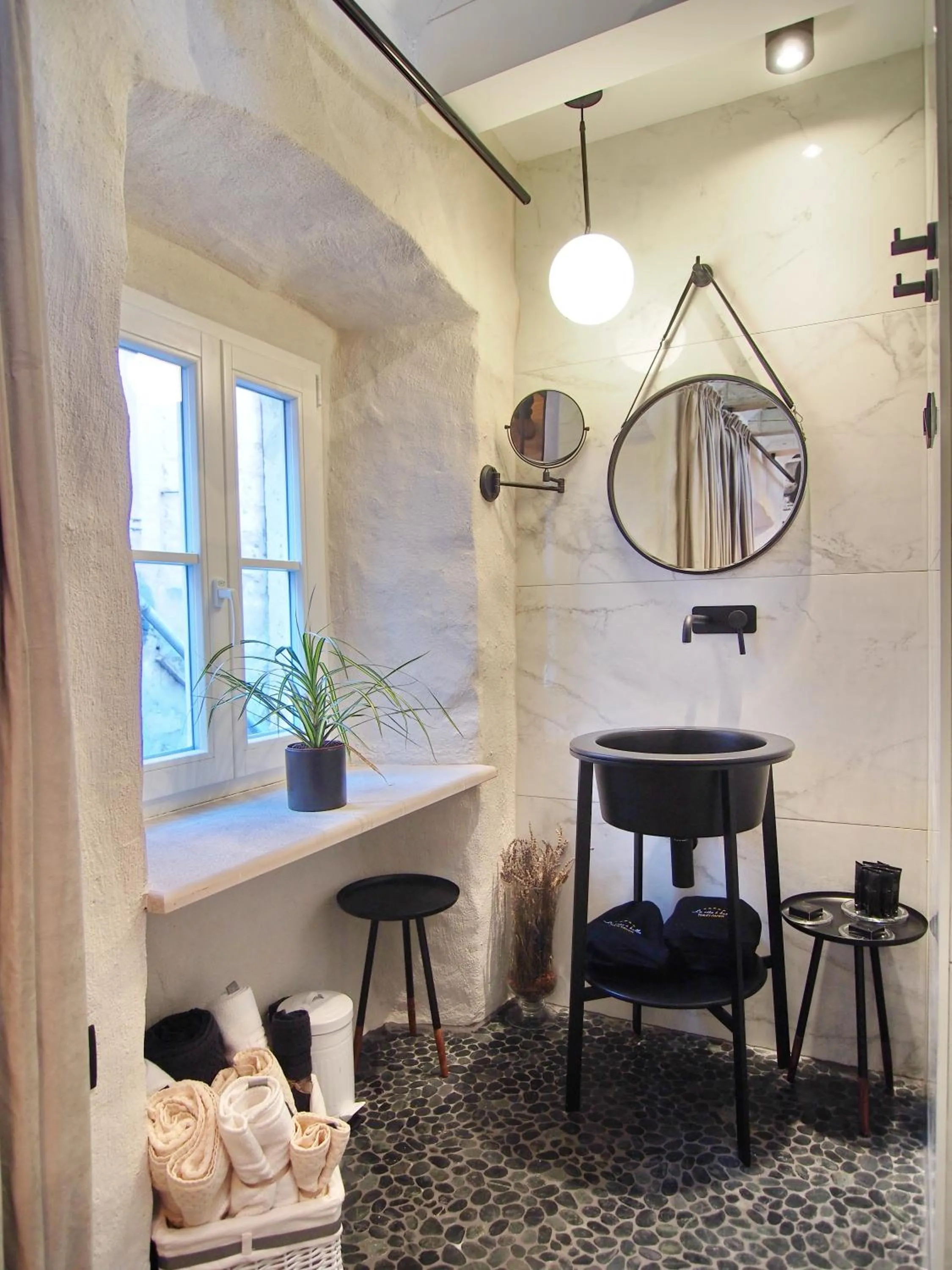 Bathroom in La Vita e Bella IV
