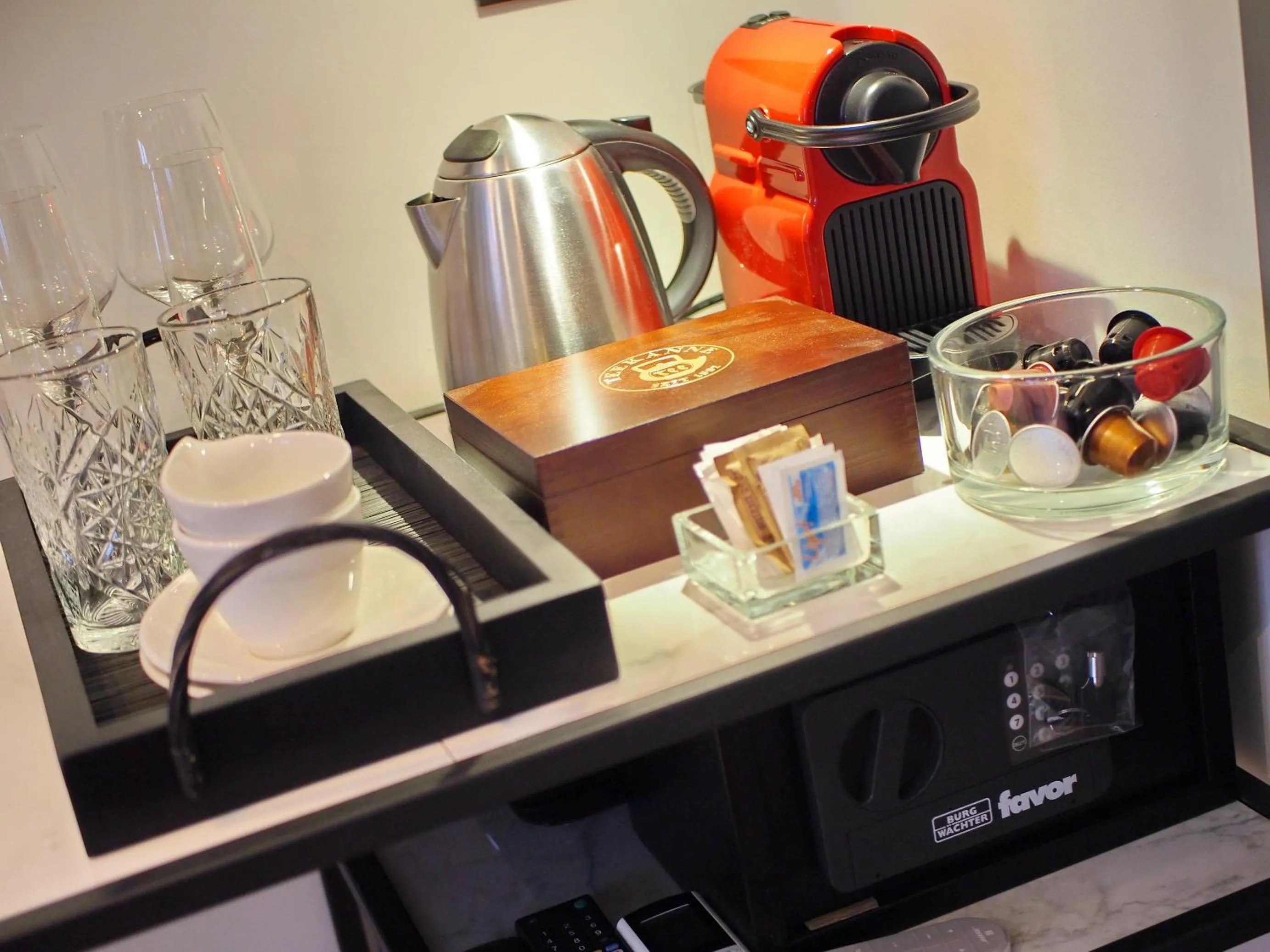 Coffee/tea facilities in La Vita e Bella IV