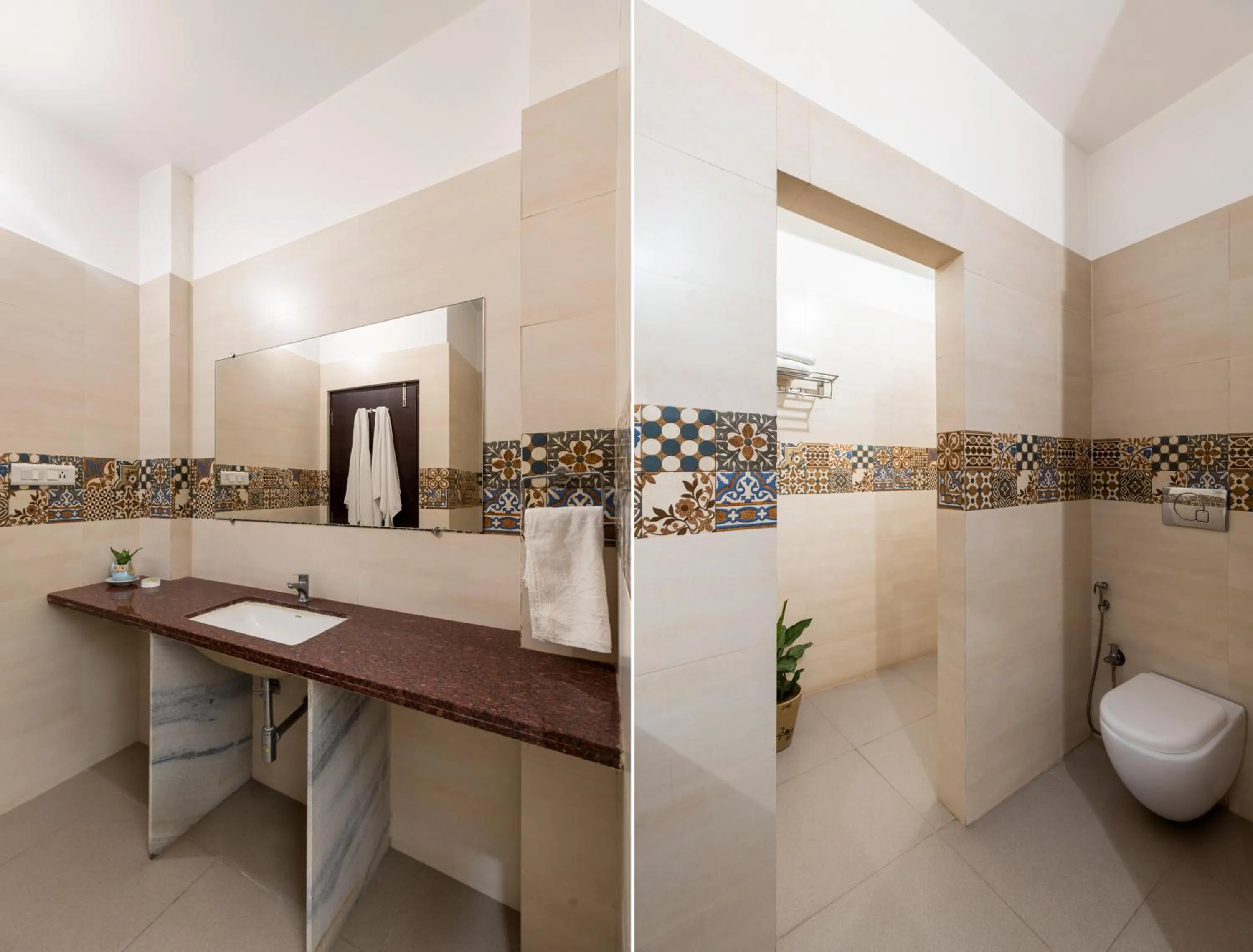 Bathroom in Chandra Vilas Heritage stay