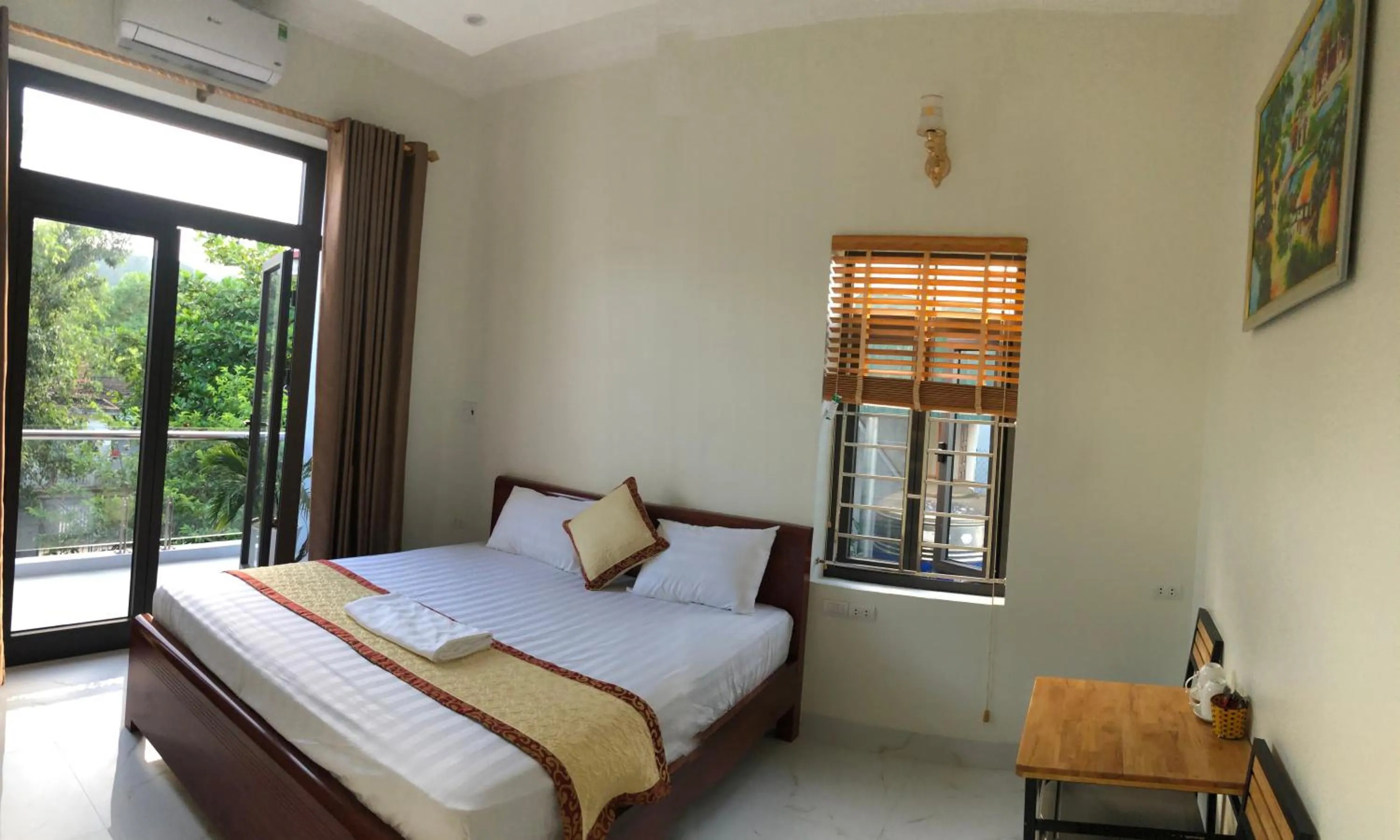 Bed in Hang Mua Sunrise Homestay