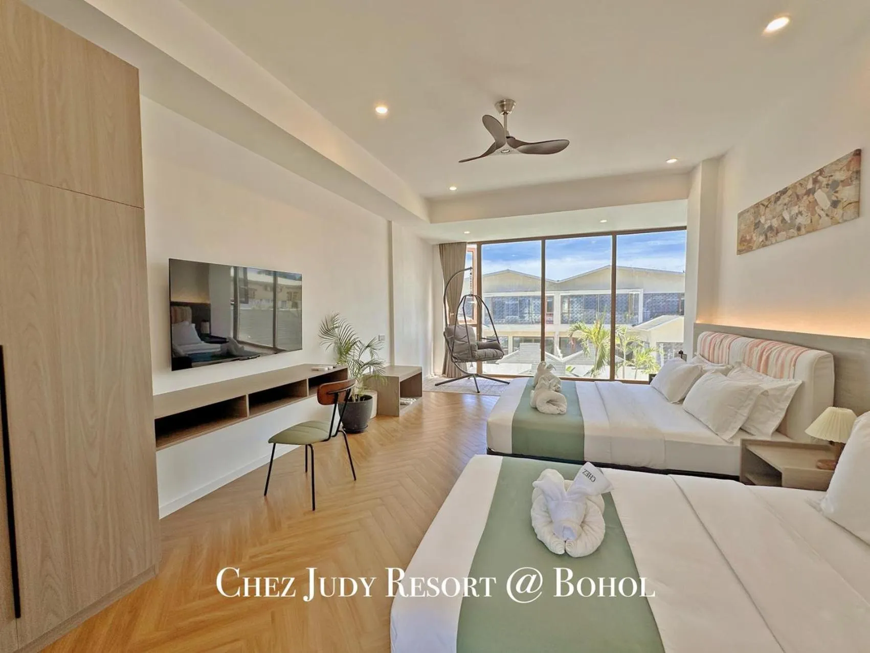 Bed in Chez Judy Resort