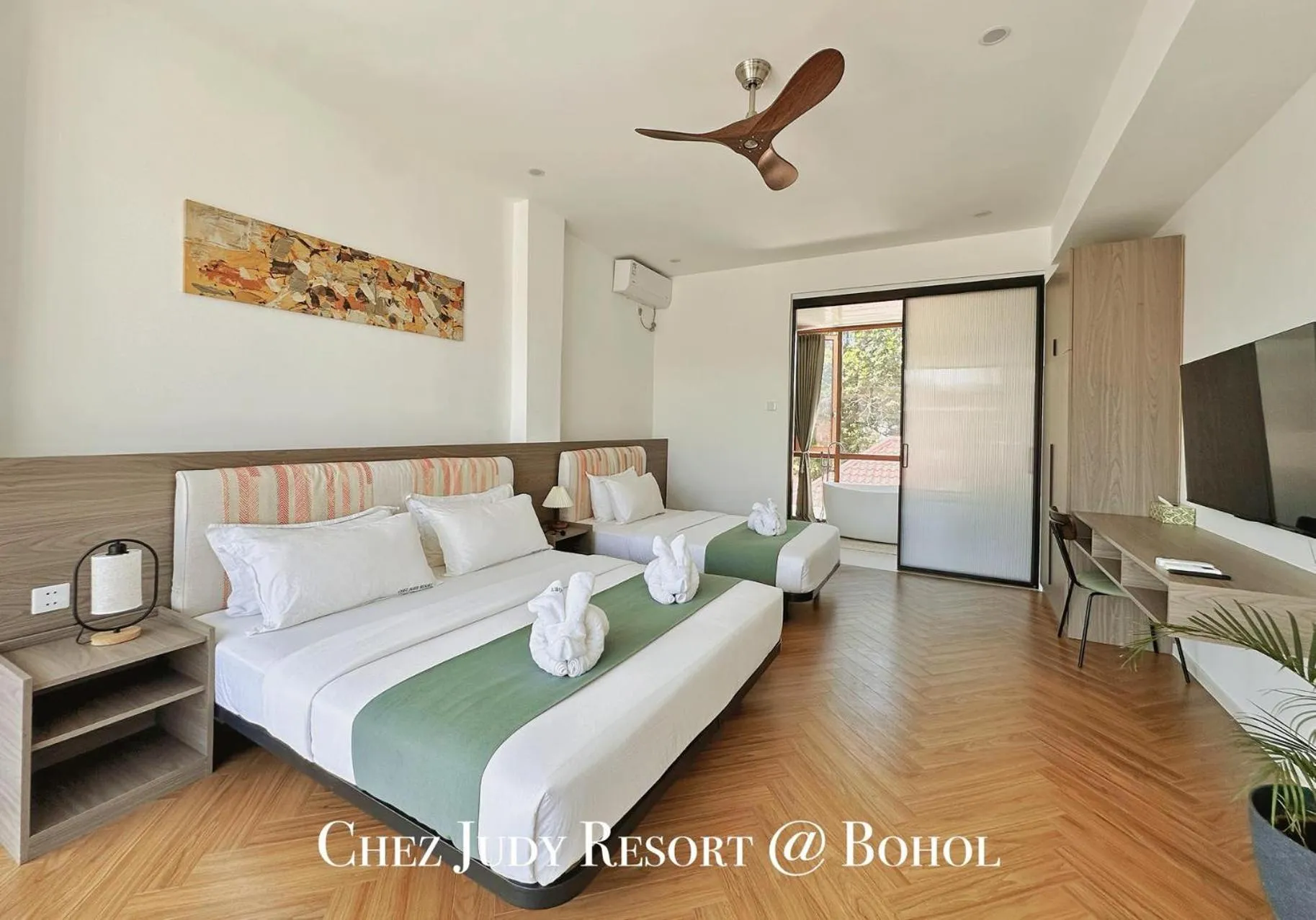 Bed in Chez Judy Resort