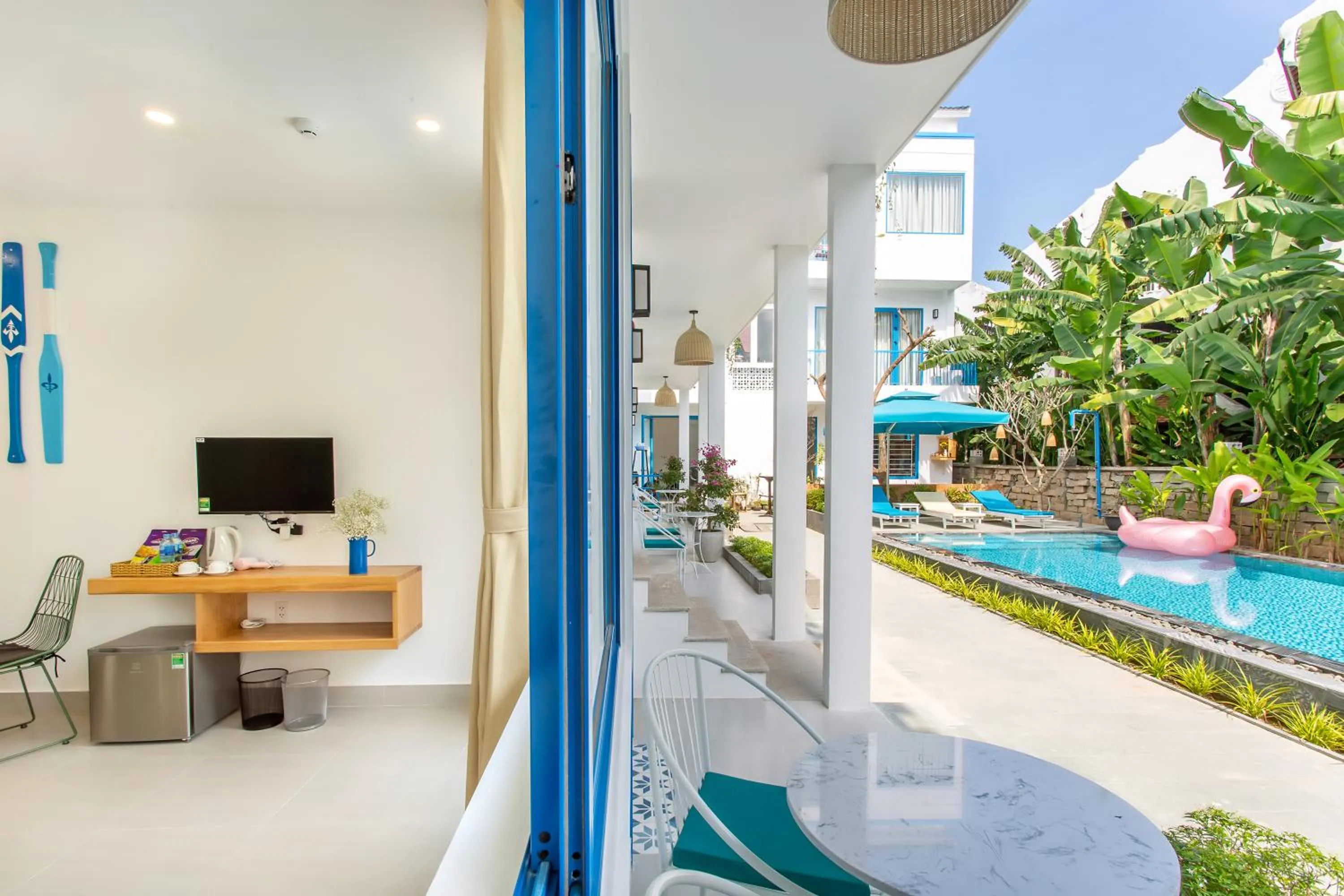 Santorin HoiAn Villa