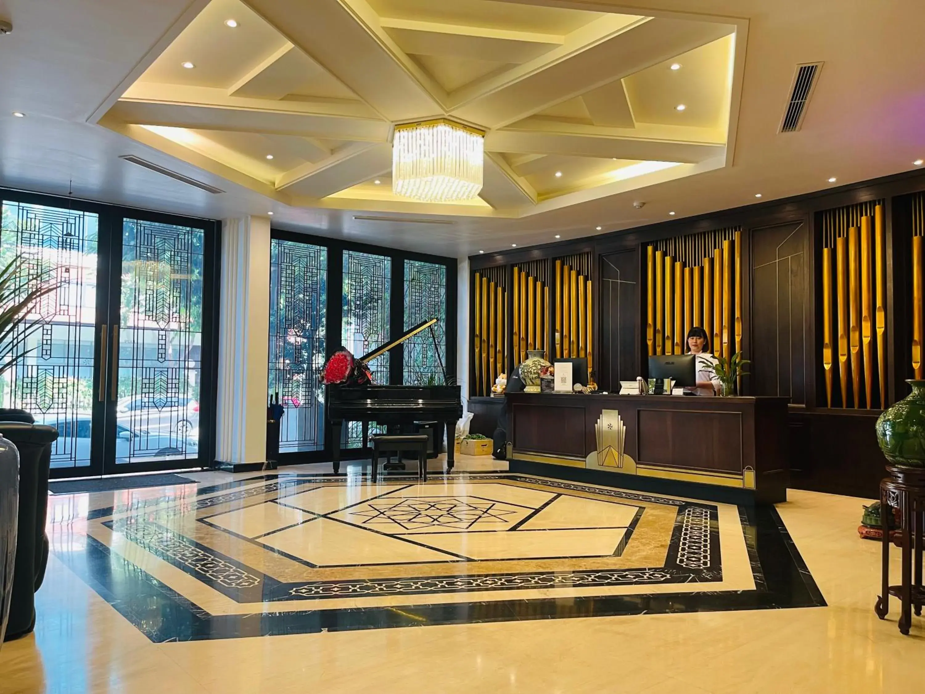 Lobby or reception in Hotel du Monde Art Lobby or reception in Hotel du Monde Art