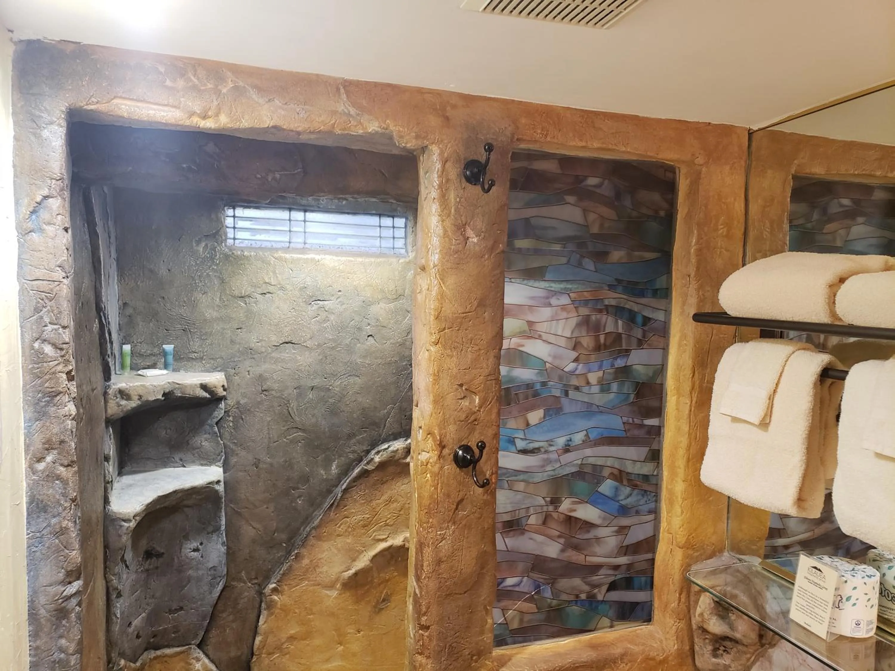 Bathroom in Chalet Kilauea