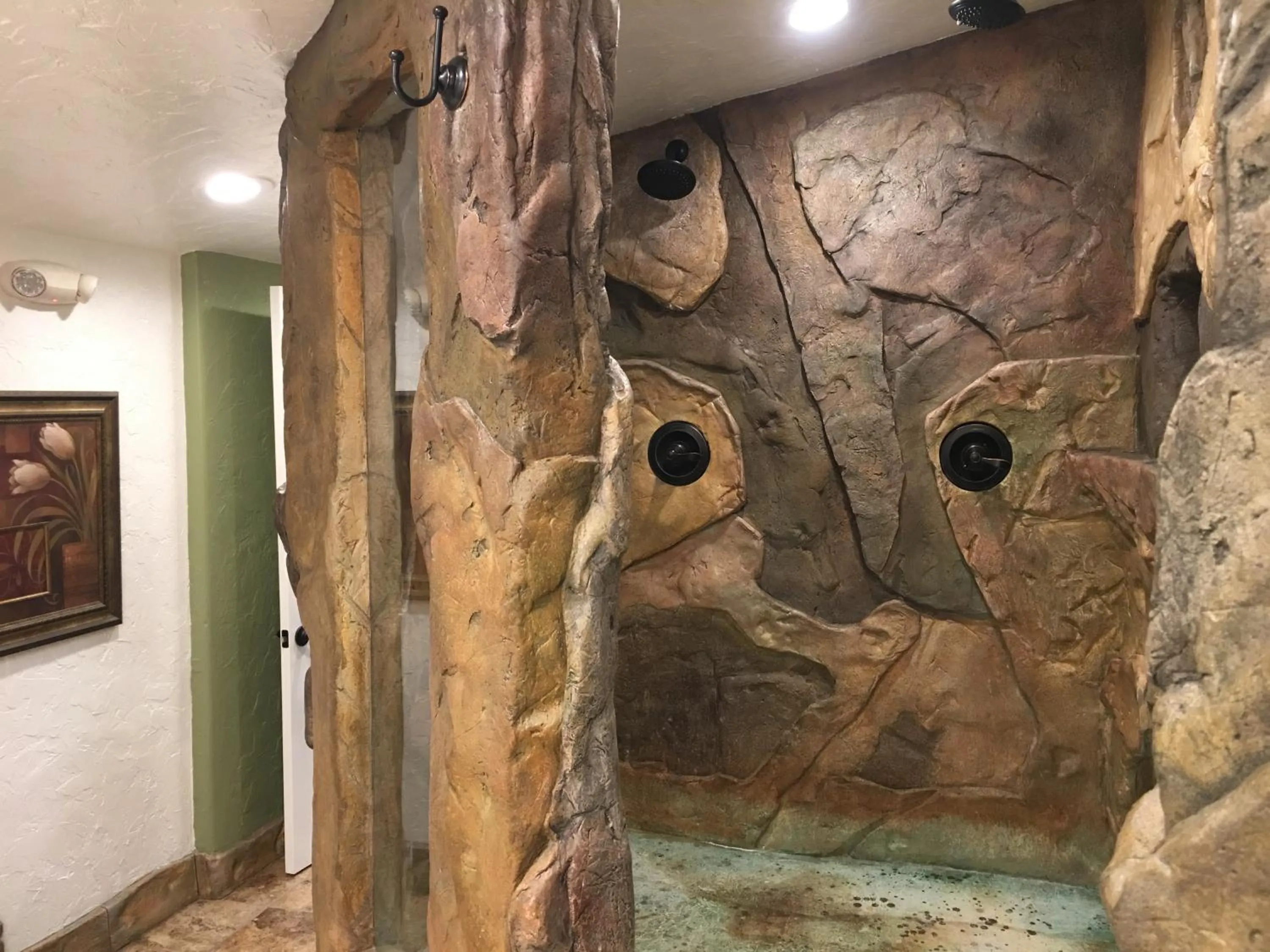 Bathroom in Chalet Kilauea