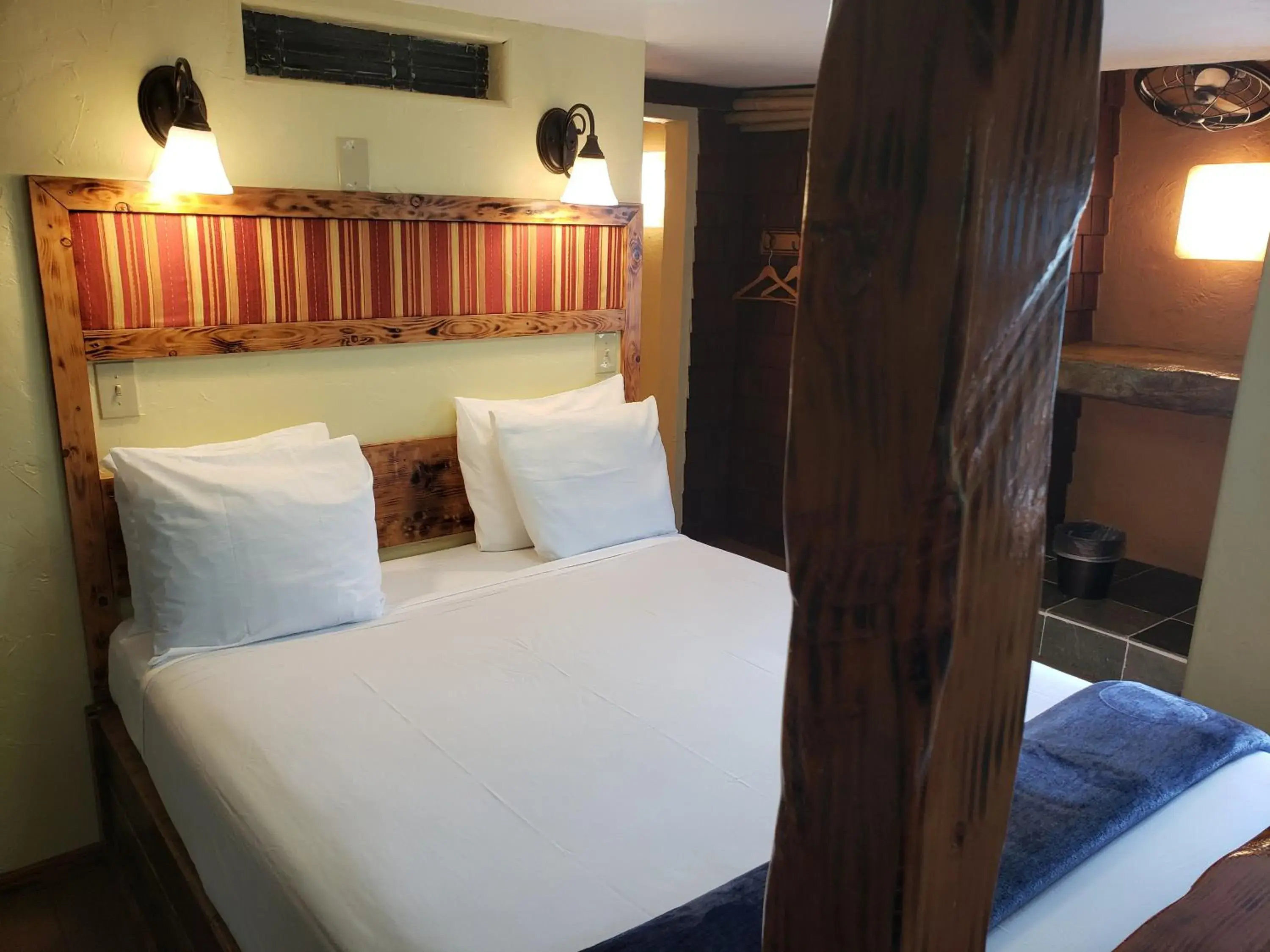 Bedroom, Bed in Chalet Kilauea Bedroom, Bed in Chalet Kilauea