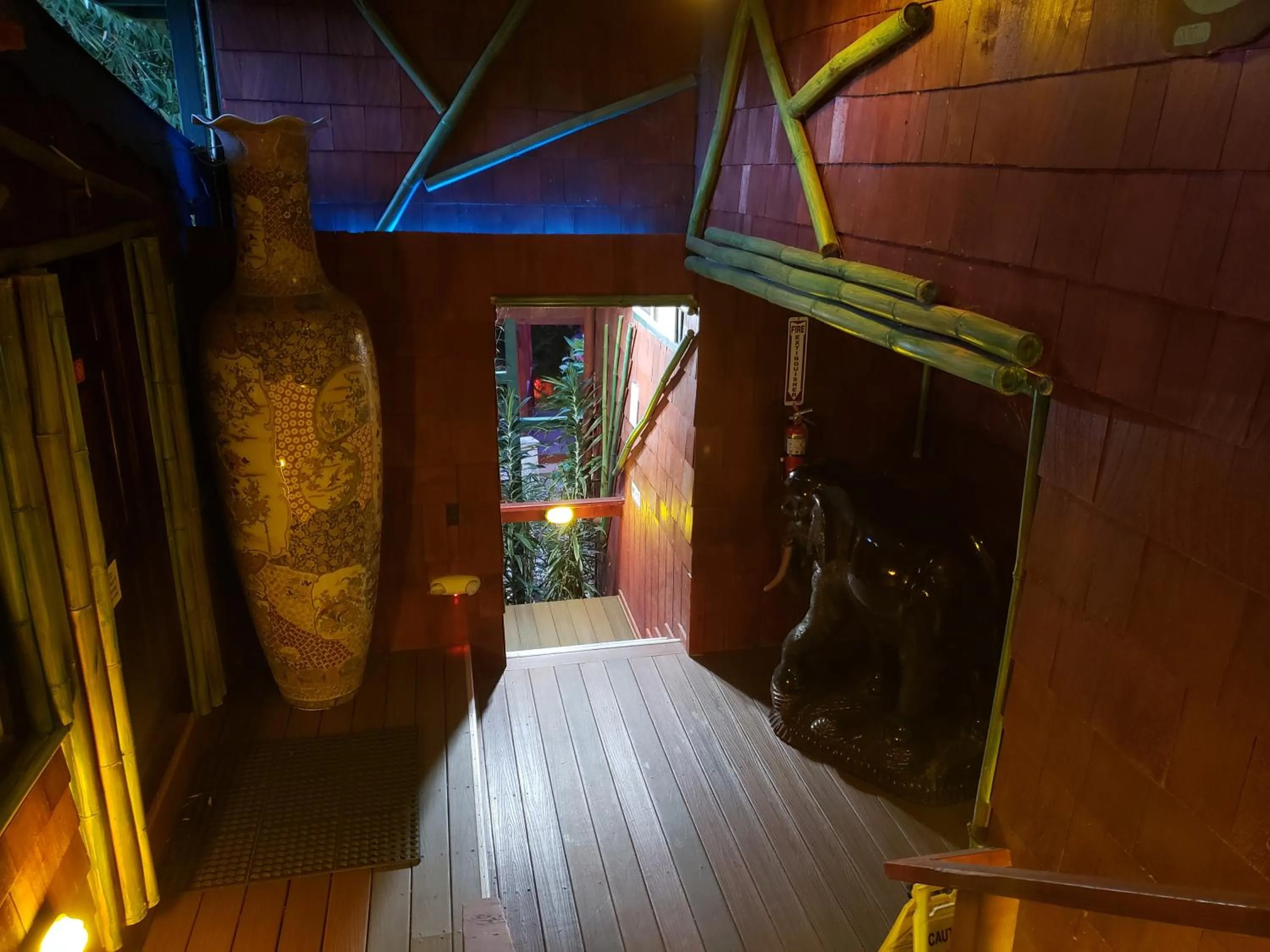 Property building in Chalet Kilauea