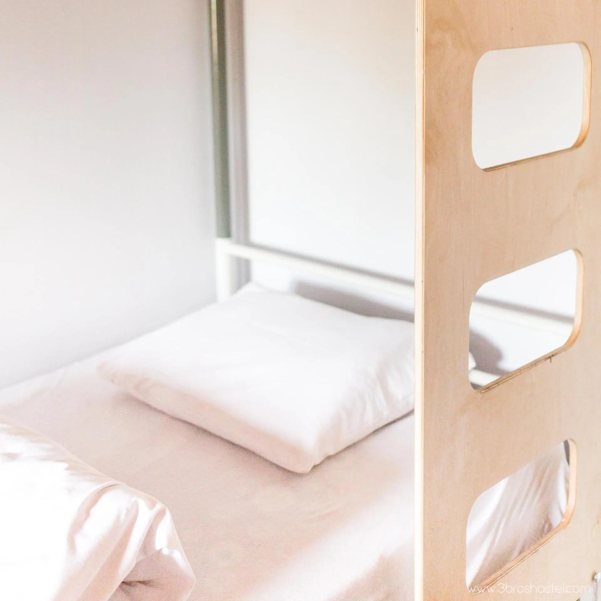 Decorative detail, Bed in 3 Bros' Hostel Cieszyn