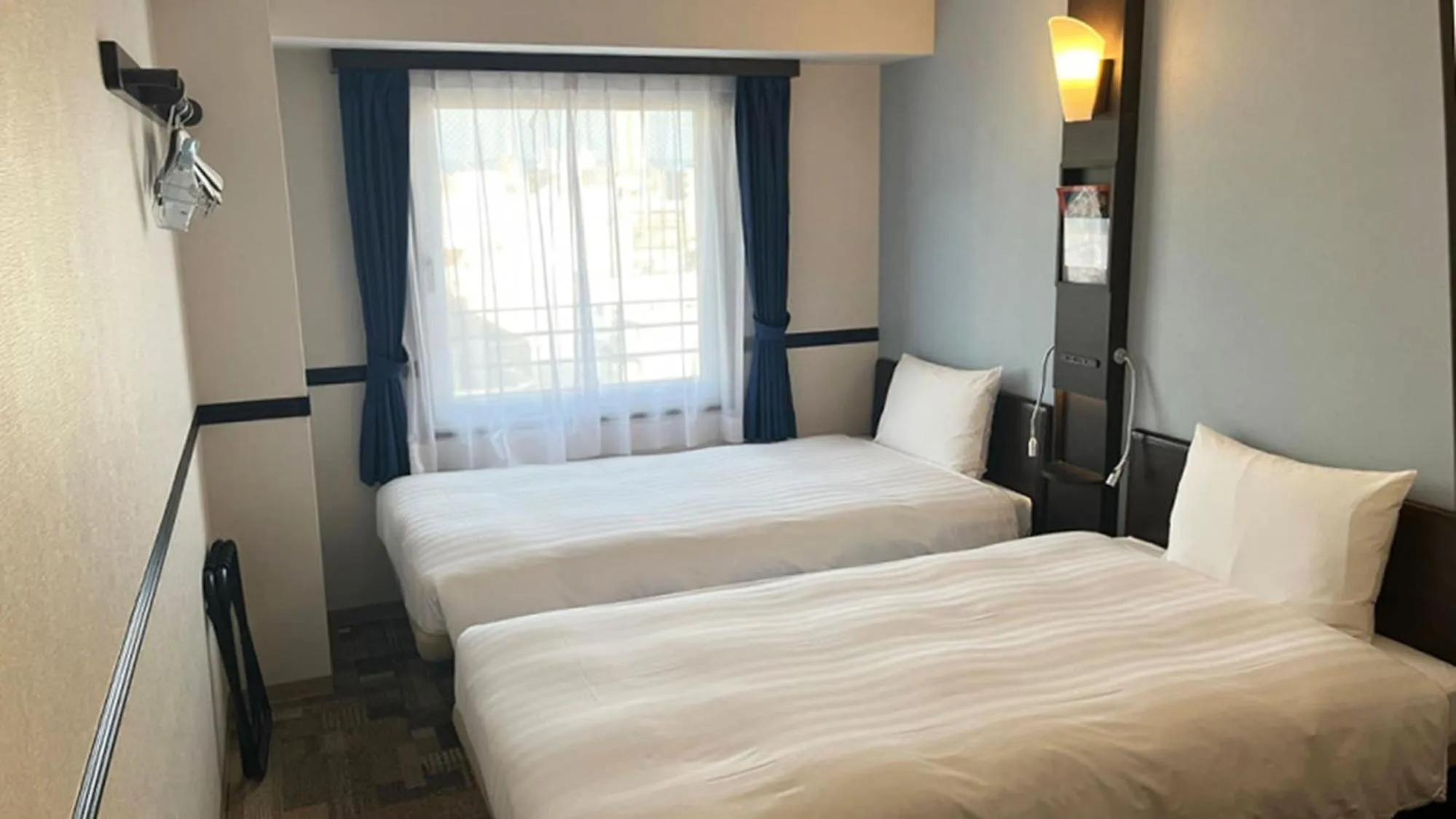 Bedroom, Bed in Toyoko Inn Osaka Honmachi No2