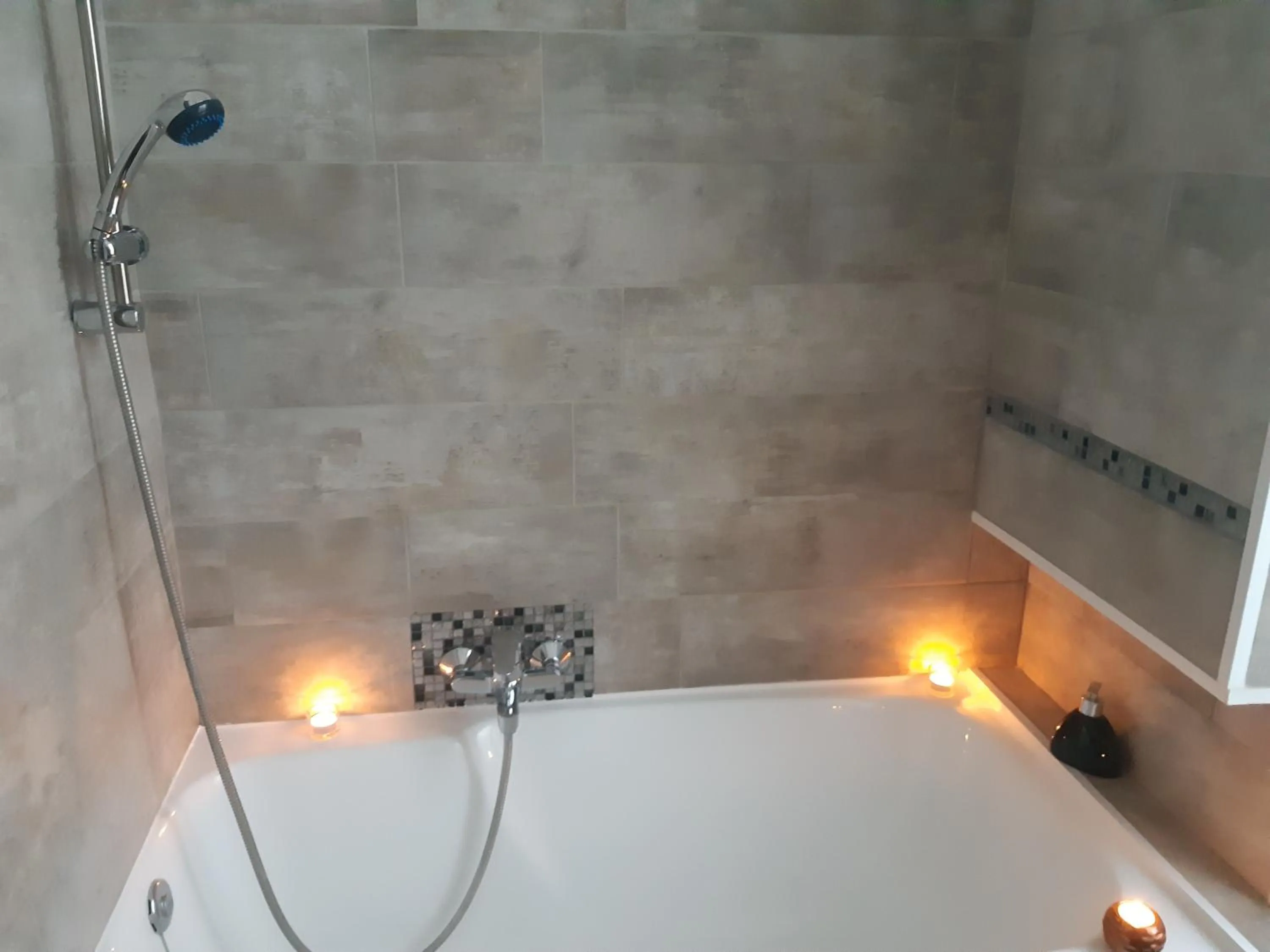 Bathroom in Bed and Breakfast P&P Nîmes-Centre