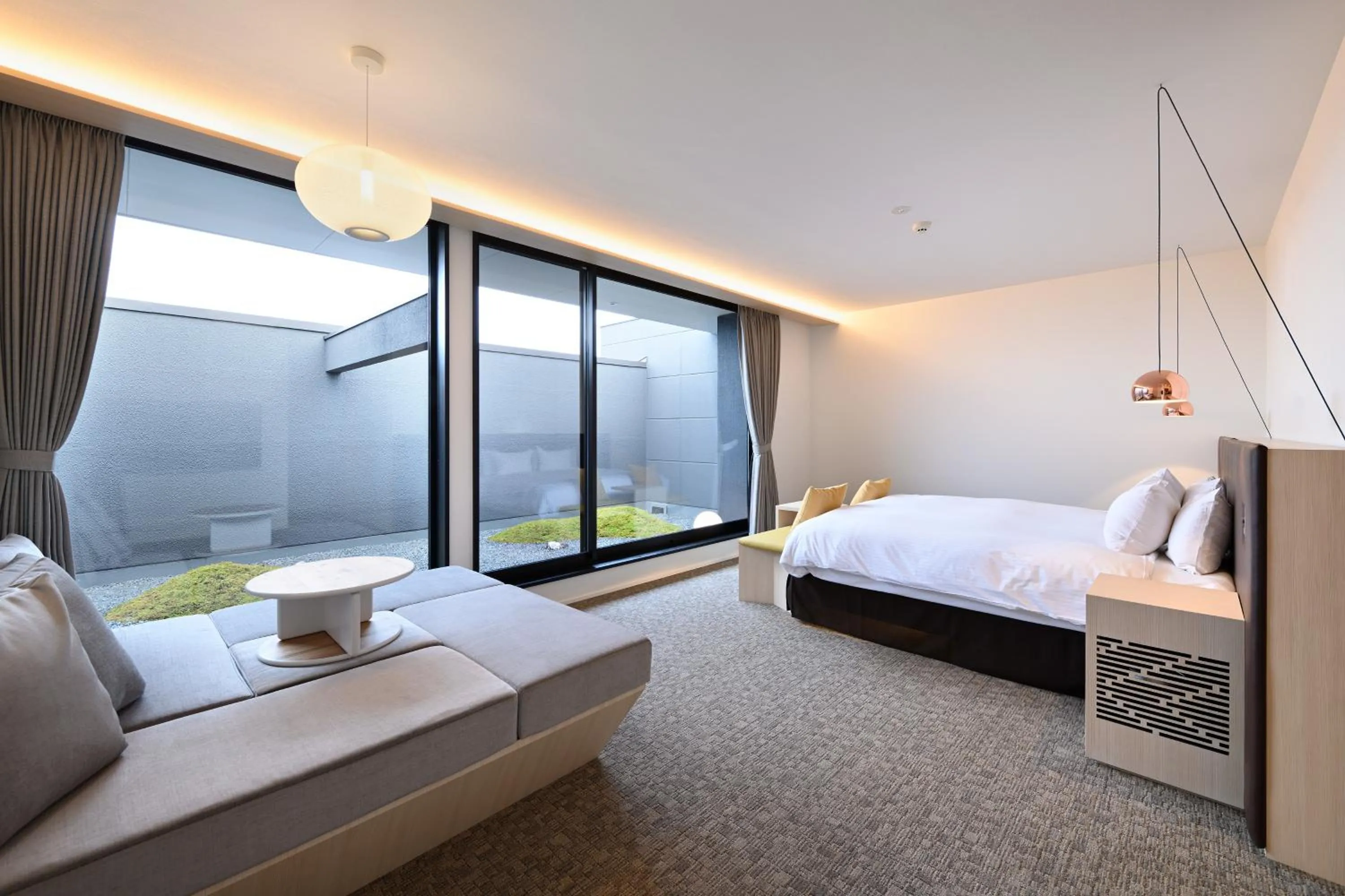 Living room, Bed in HOTEL KYOTOLOGY