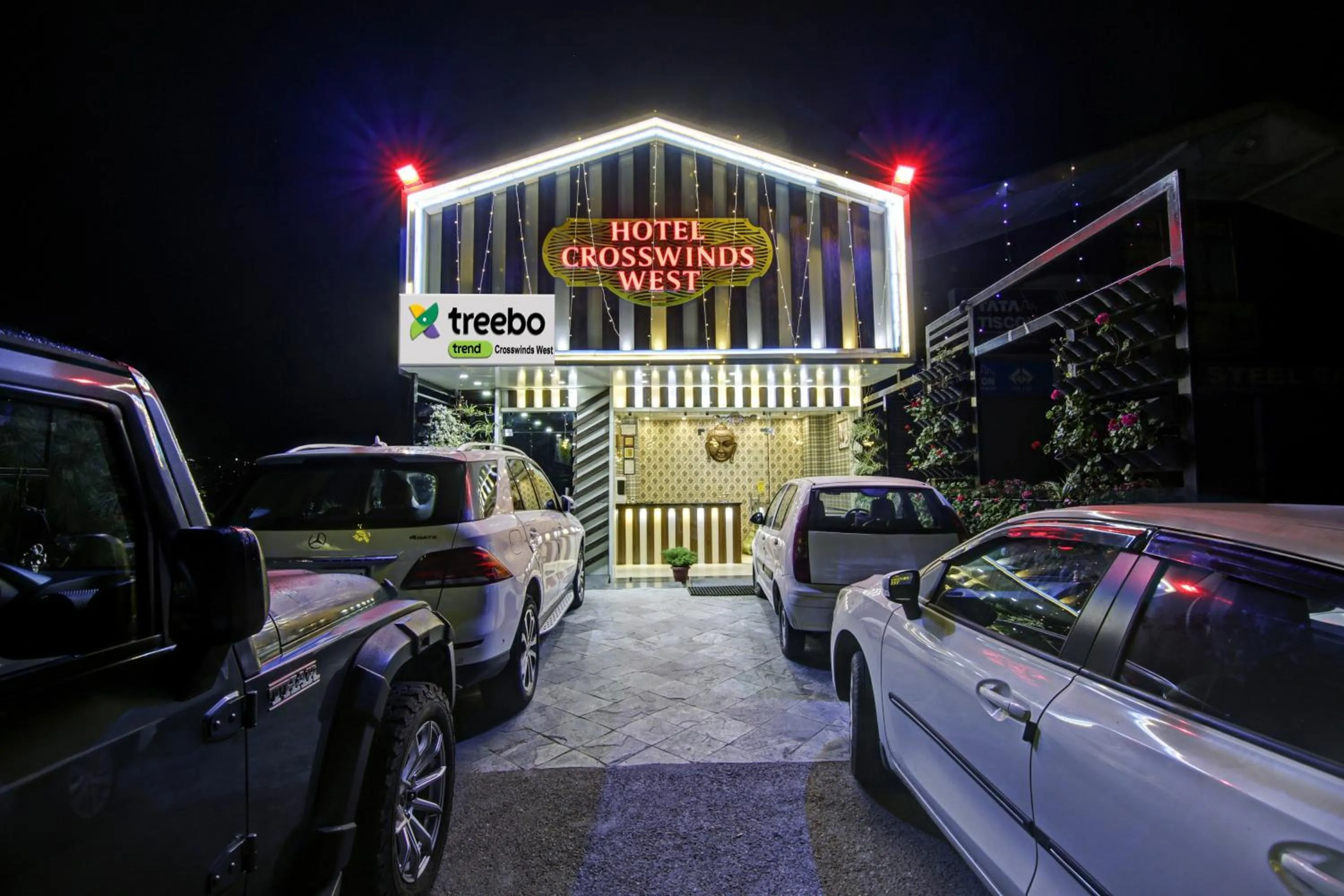 Hotel Crosswinds West