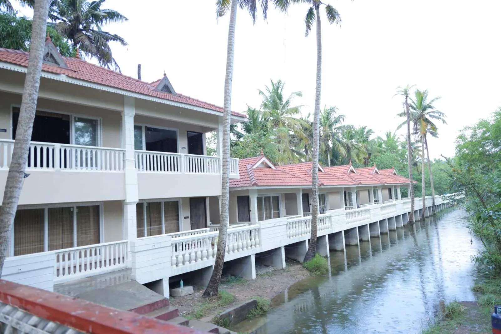 Phoenix Island Resort Poovar