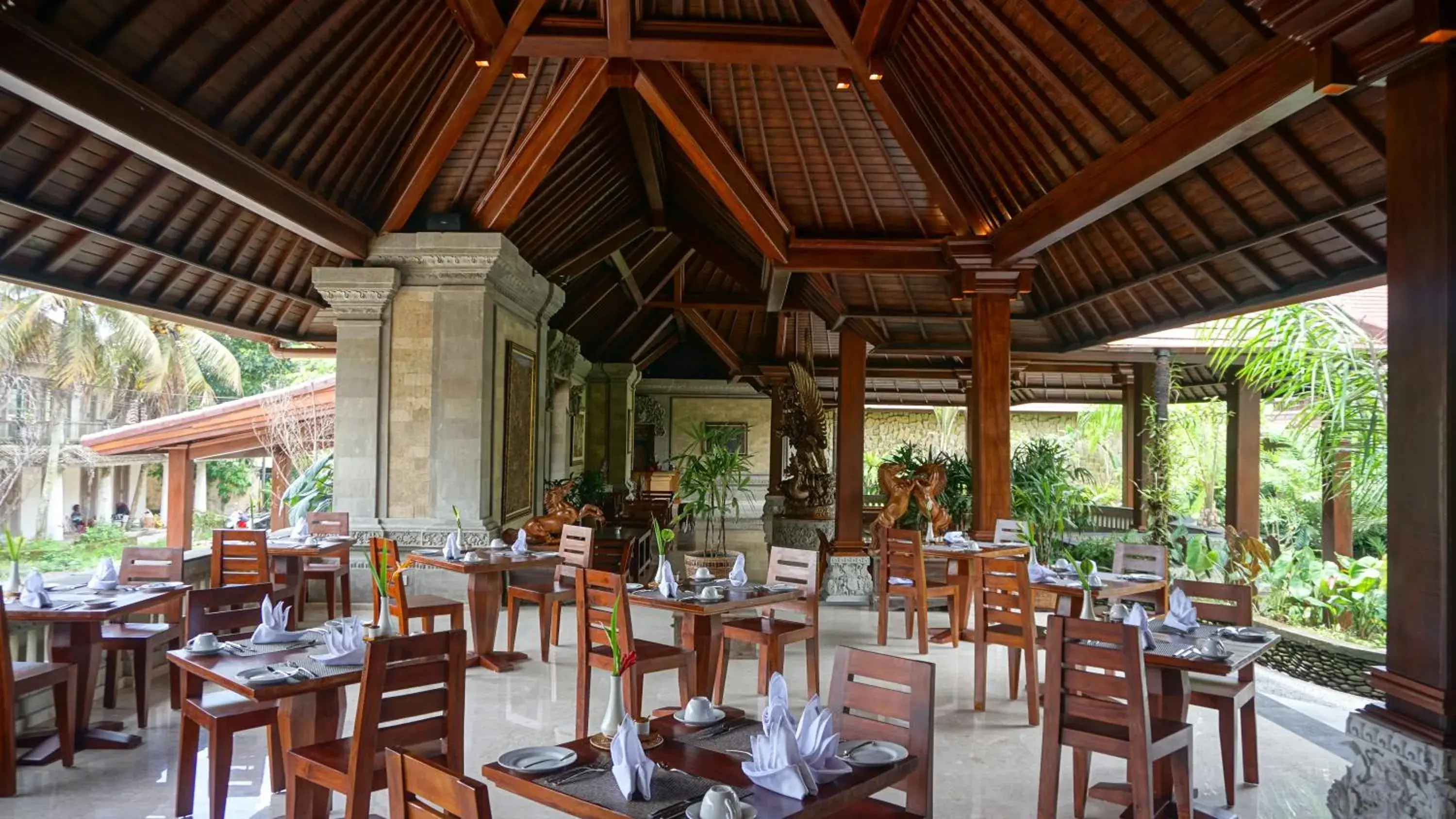 Restaurant/places to eat in Sakti Garden Resort & Spa Restaurant/places to eat in Sakti Garden Resort & Spa