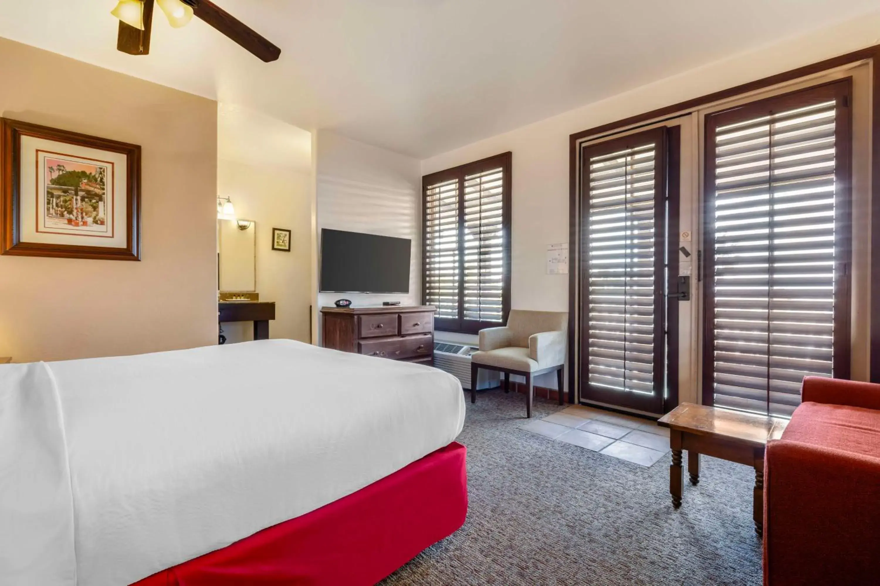 Bedroom, Bed in Best Western Plus Hacienda Hotel Old Town Bedroom, Bed in Best Western Plus Hacienda Hotel Old Town