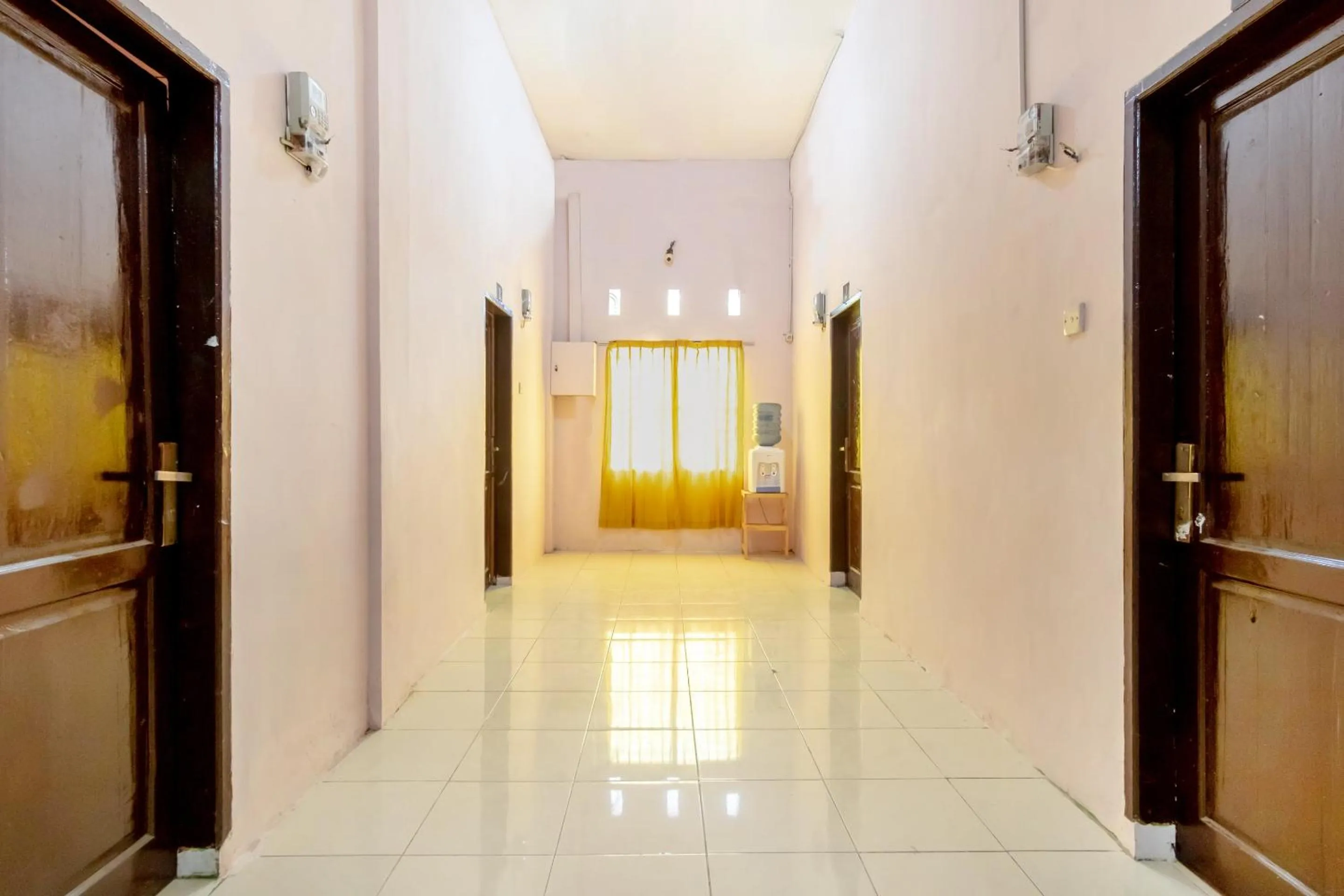 Lobby or reception in OYO Life 1839 Samantha Kost