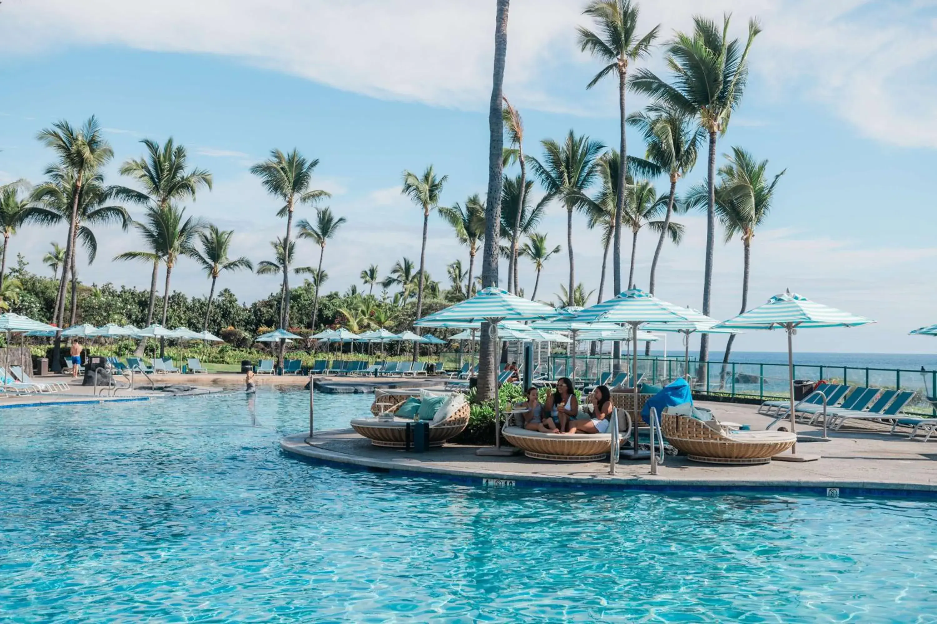 Spa and wellness centre/facilities in OUTRIGGER Kona Resort and Spa Spa and wellness centre/facilities in OUTRIGGER Kona Resort and Spa