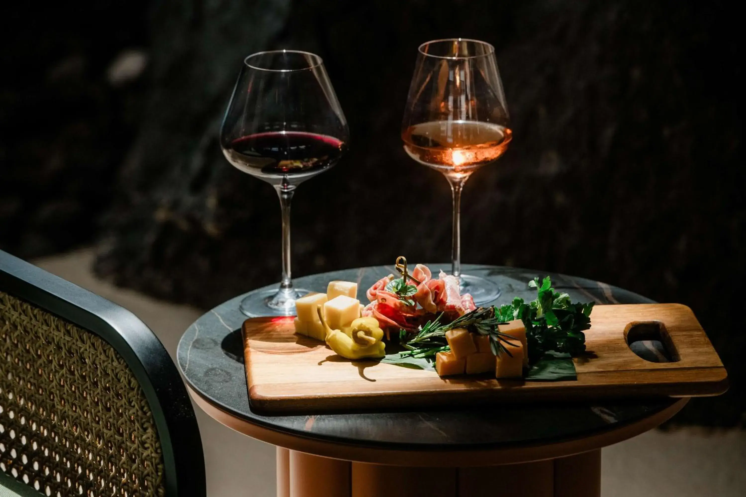 Food and drinks in OUTRIGGER Kona Resort and Spa Food and drinks in OUTRIGGER Kona Resort and Spa