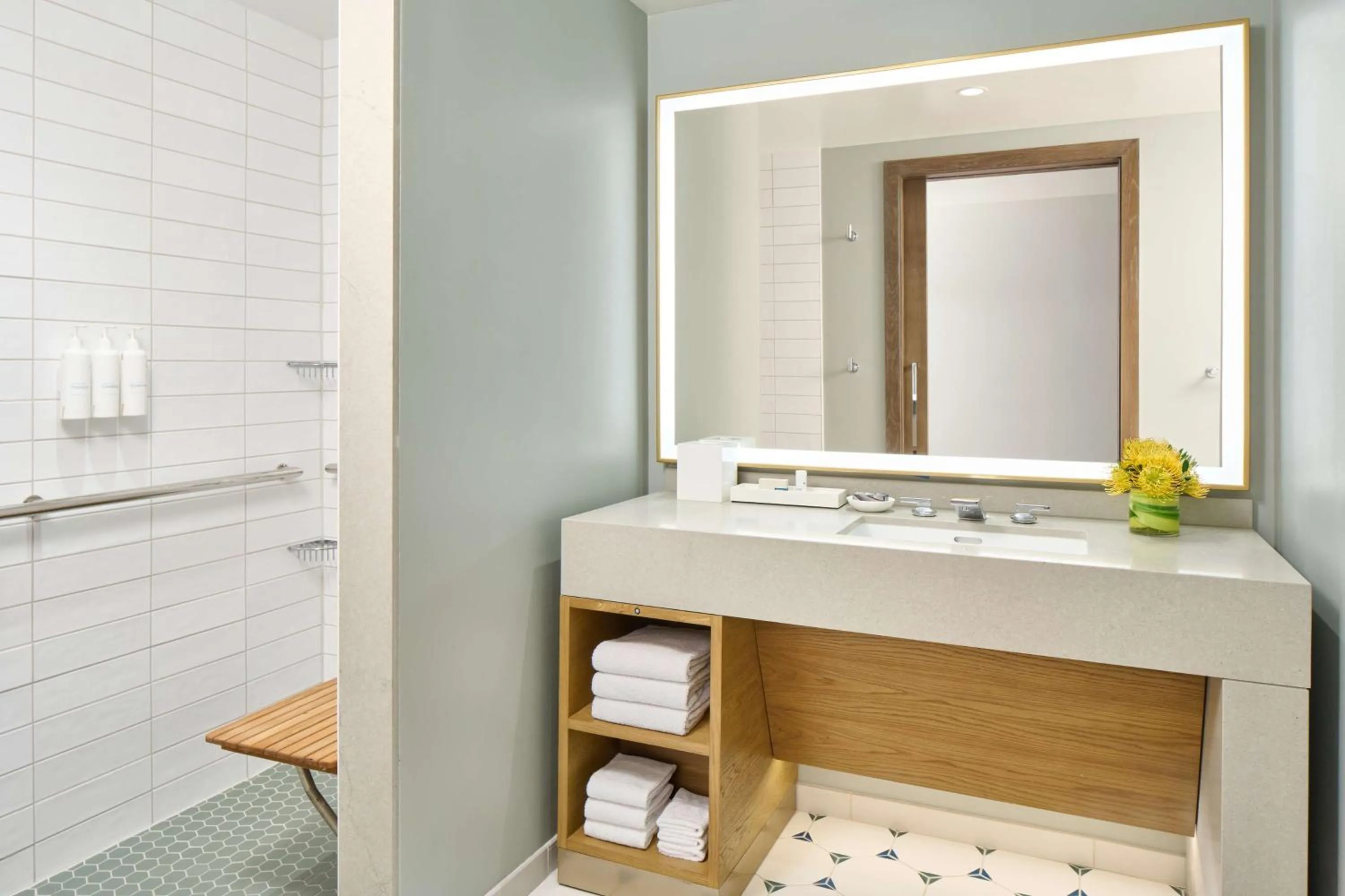 Bathroom in OUTRIGGER Kona Resort and Spa