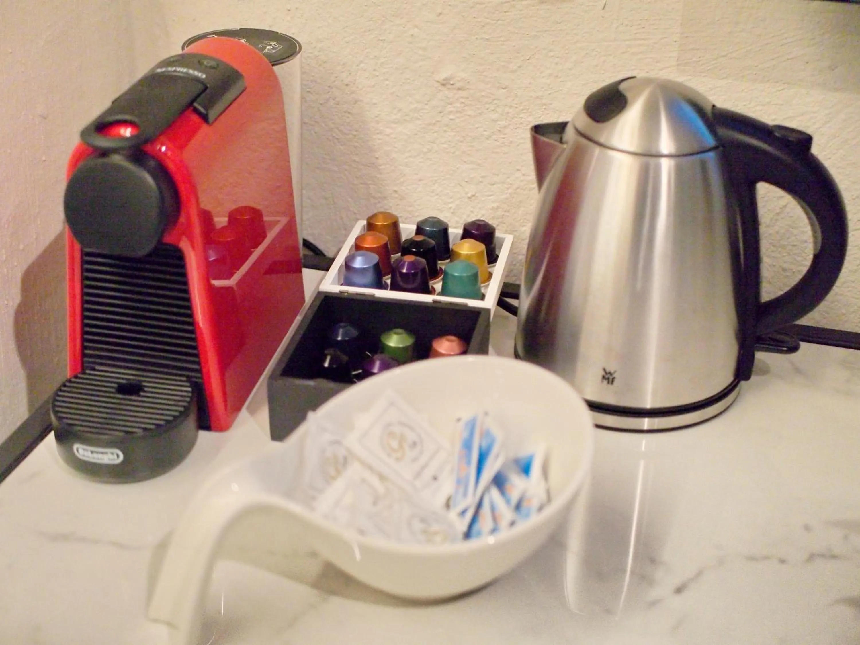 Coffee/tea facilities in La Vita e Bella III