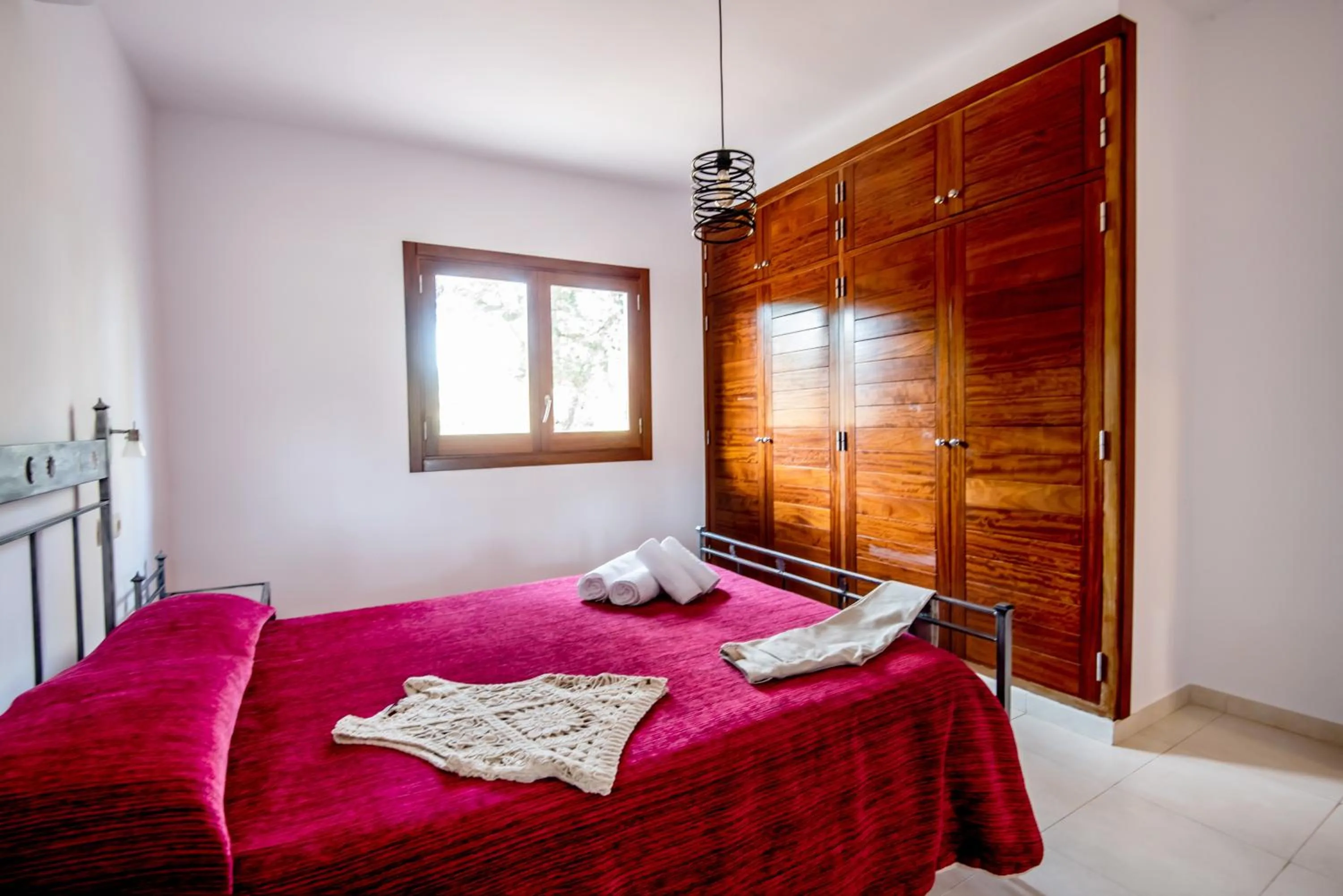 Bed in Bungalows Es Pins - Emar Hotels