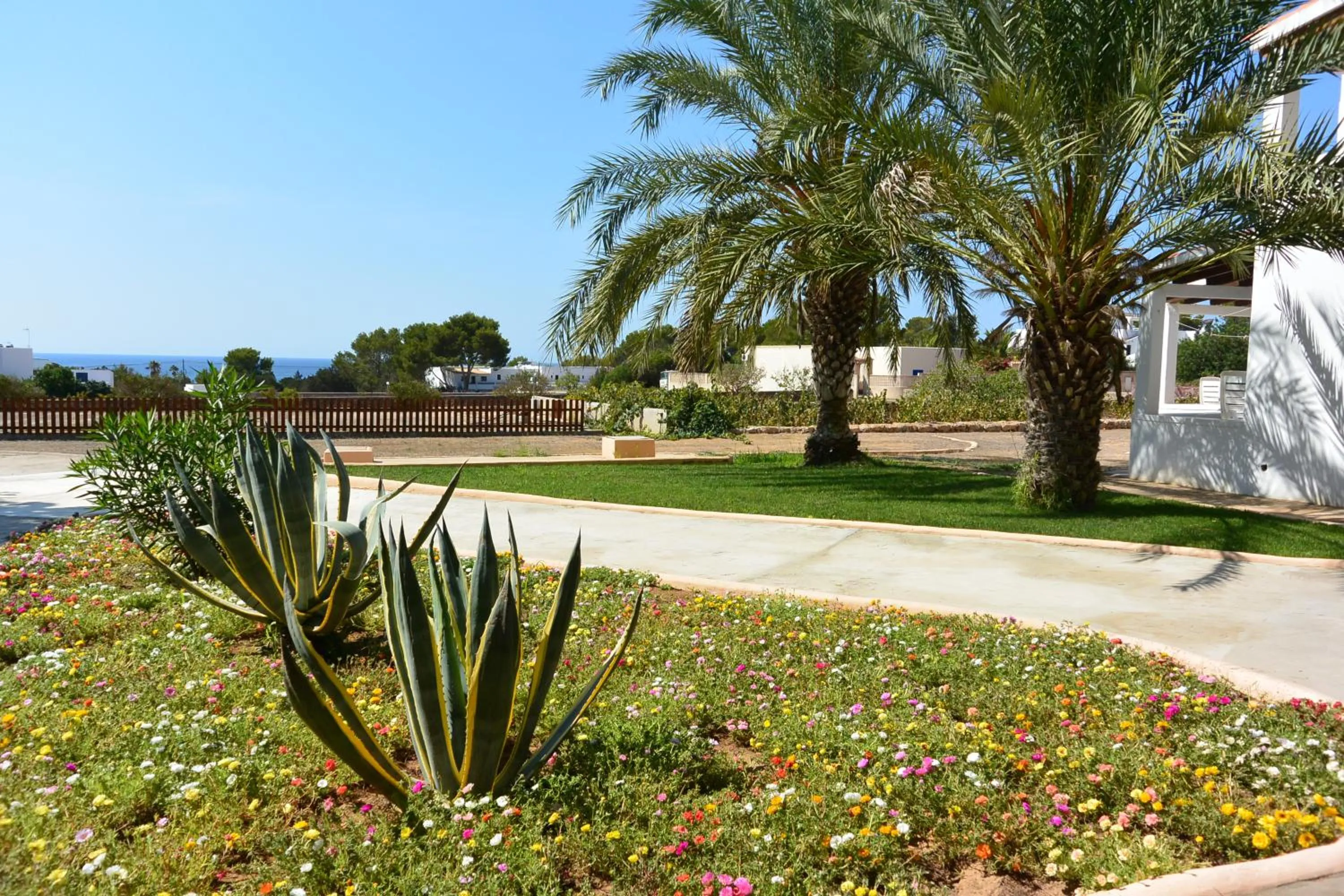 Off site in Bungalows Es Pins - Emar Hotels