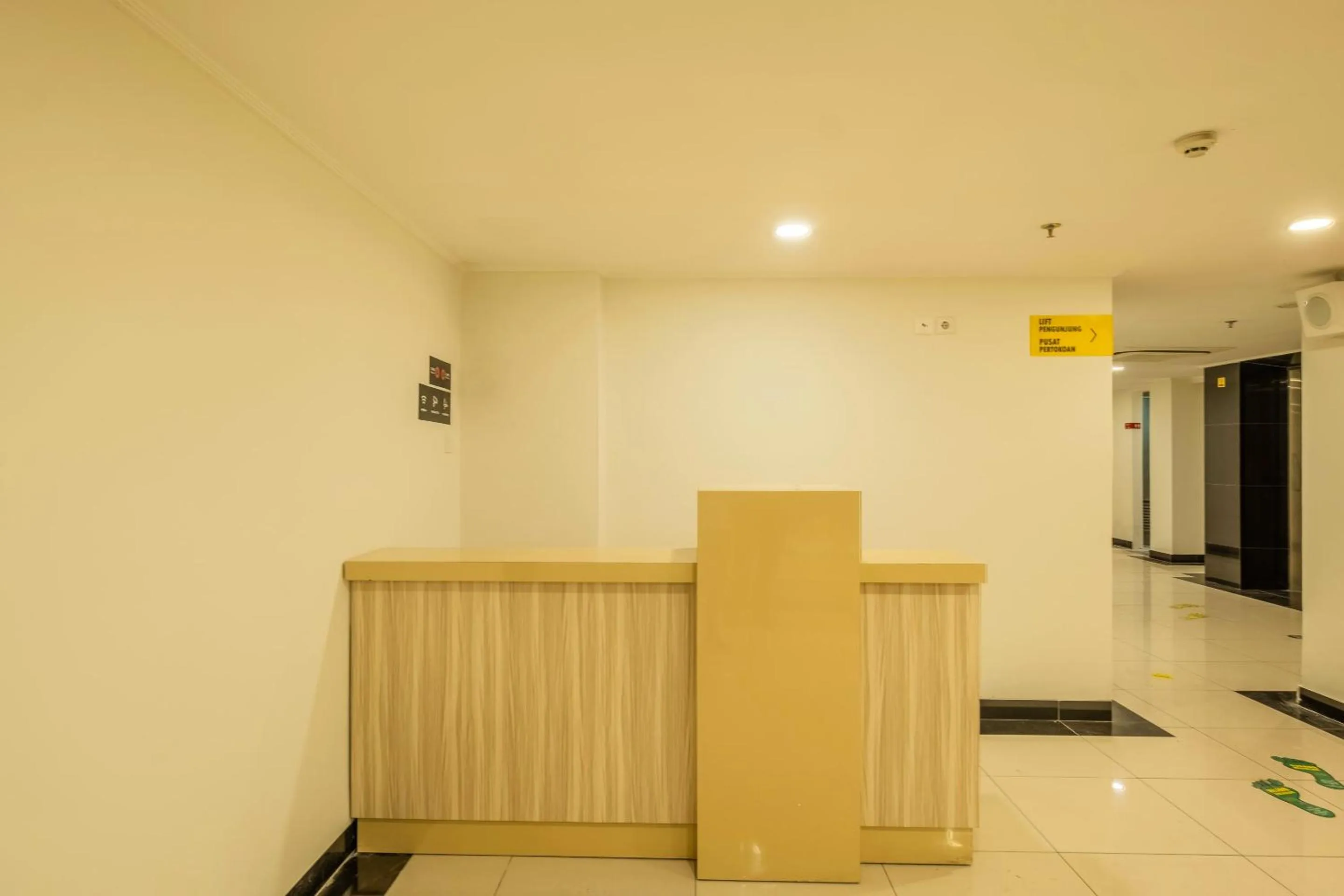 Lobby or reception in Collection O Hotel Pasar Baru Heritage