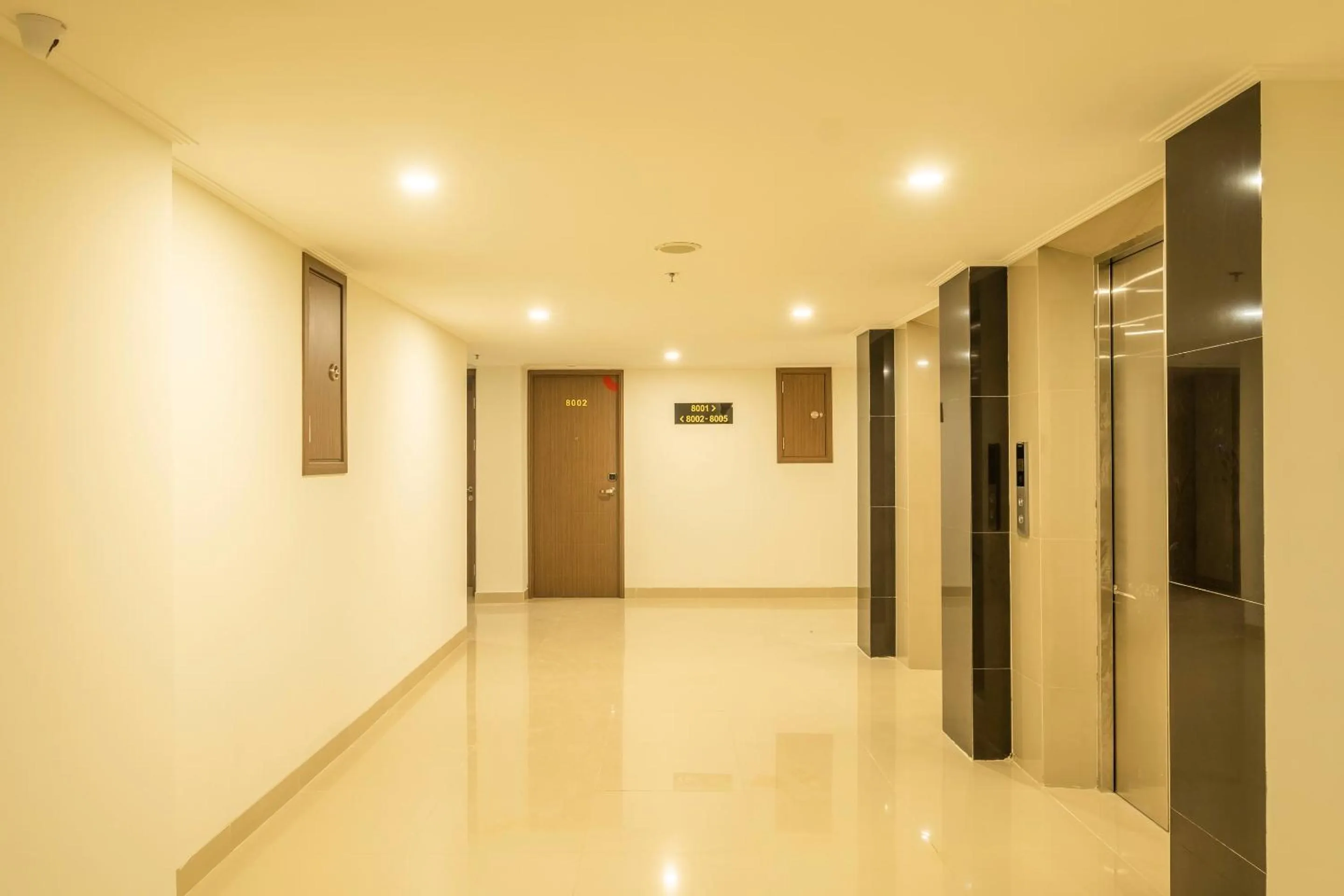 Lobby or reception in Collection O Hotel Pasar Baru Heritage