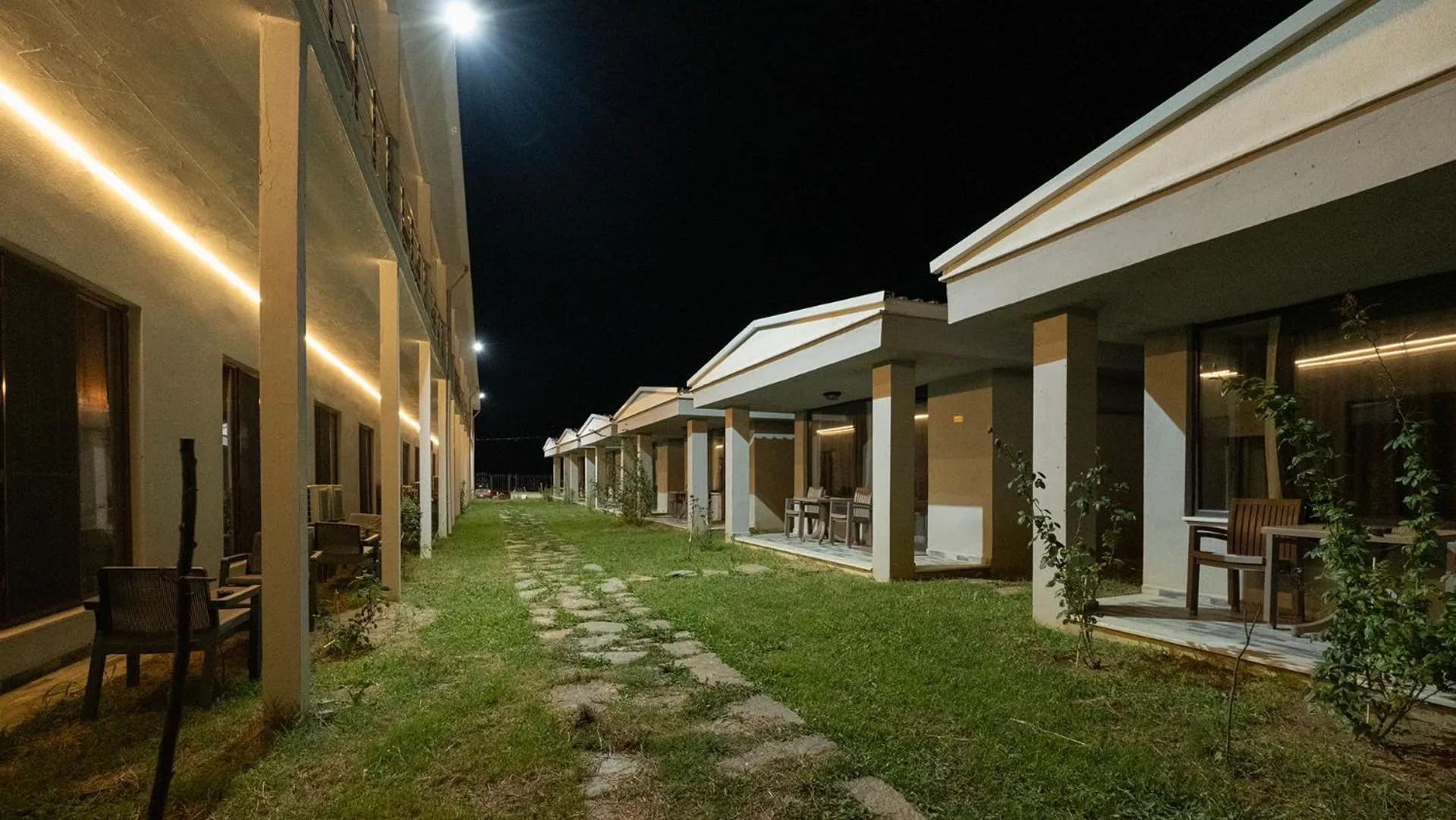 Garden in Yalıköy Deniz Otel Istanbul