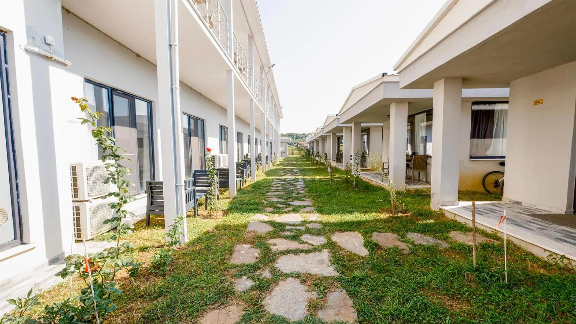 Garden in Yalıköy Deniz Otel Istanbul