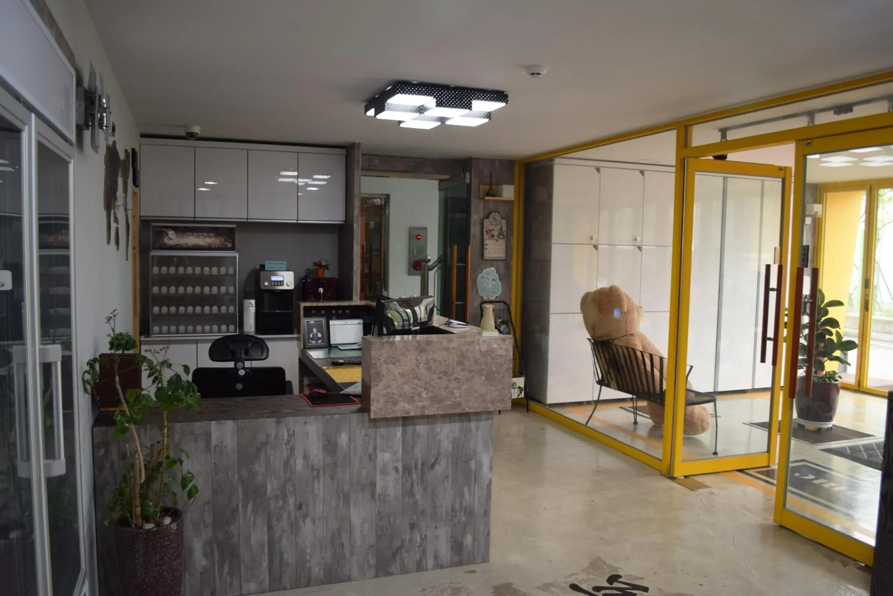 Lobby or reception in Hostel Dahyun & Guesthouse Lobby or reception in Hostel Dahyun & Guesthouse