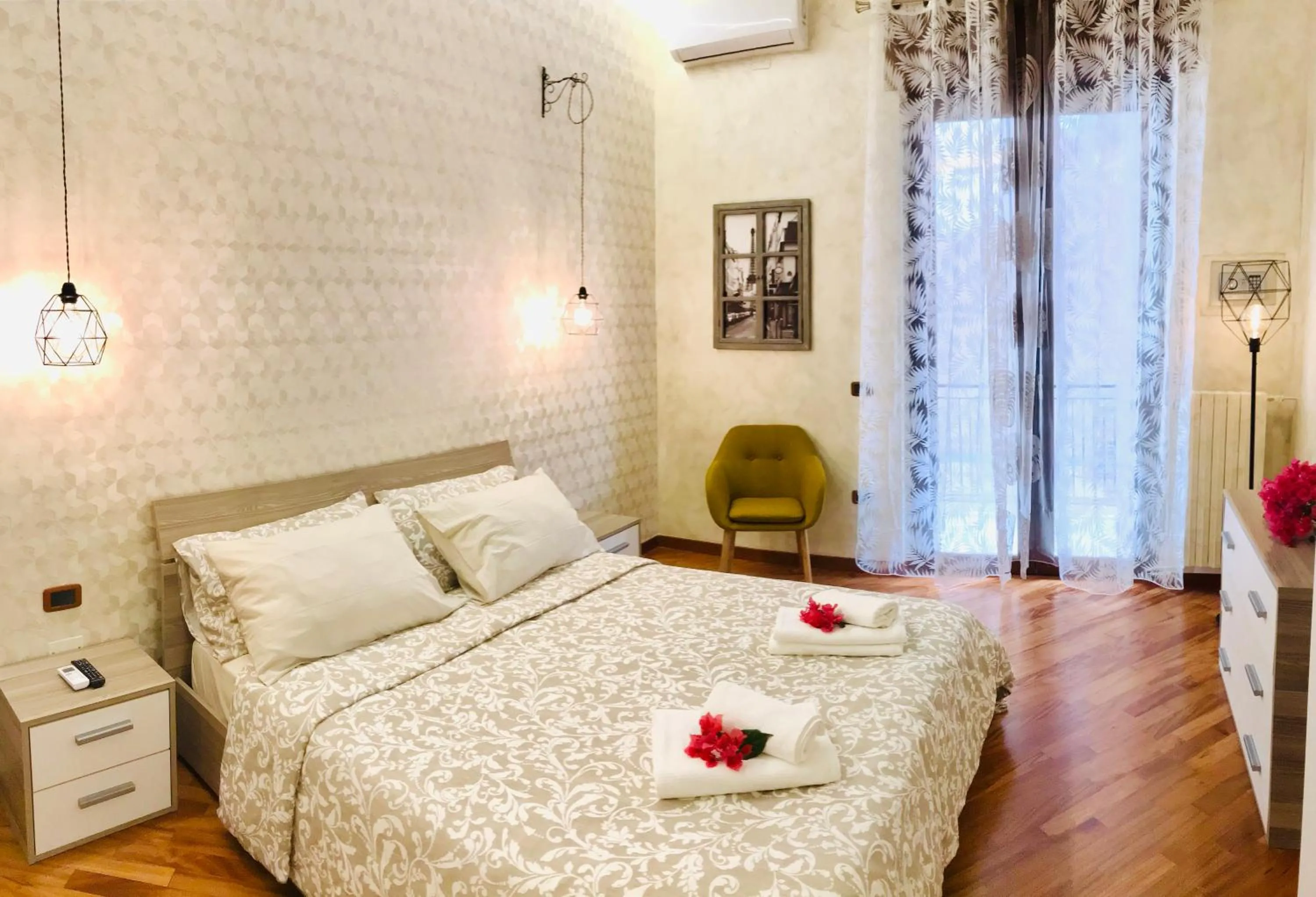 GuestHost - Salerno Historic Center Lovely Flat