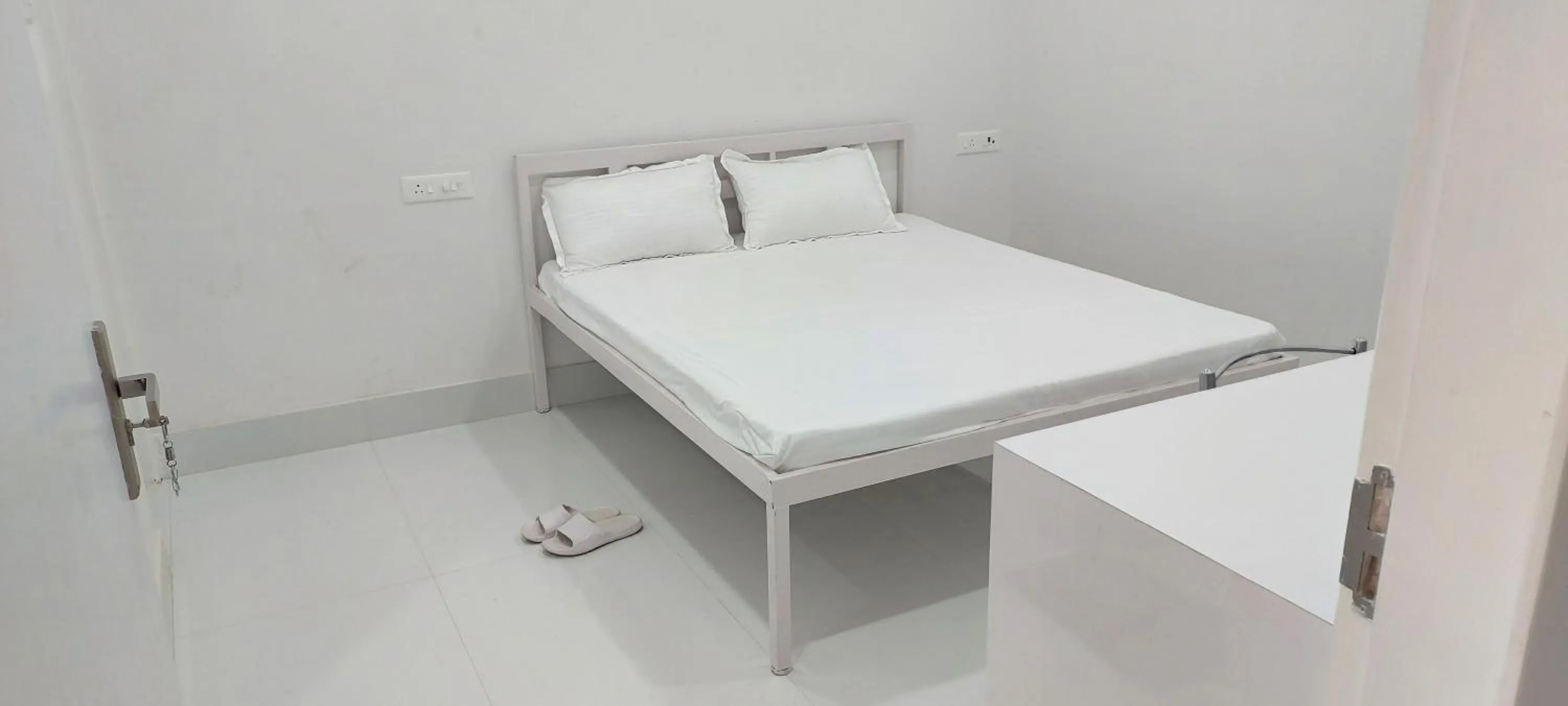 Double Room with Private Bathroom in Planet Star Homestay