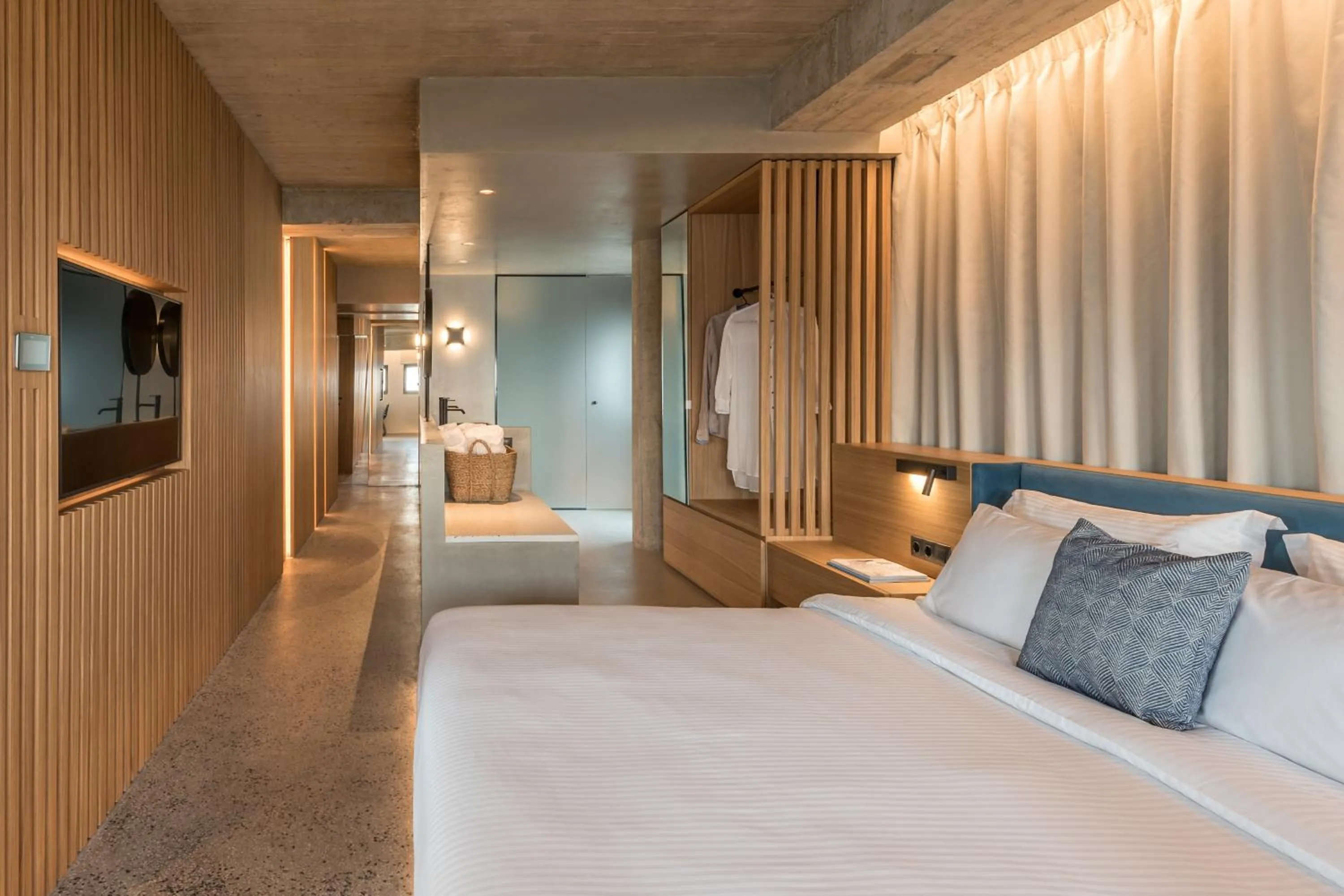 Bedroom, Bed in Urban Suites