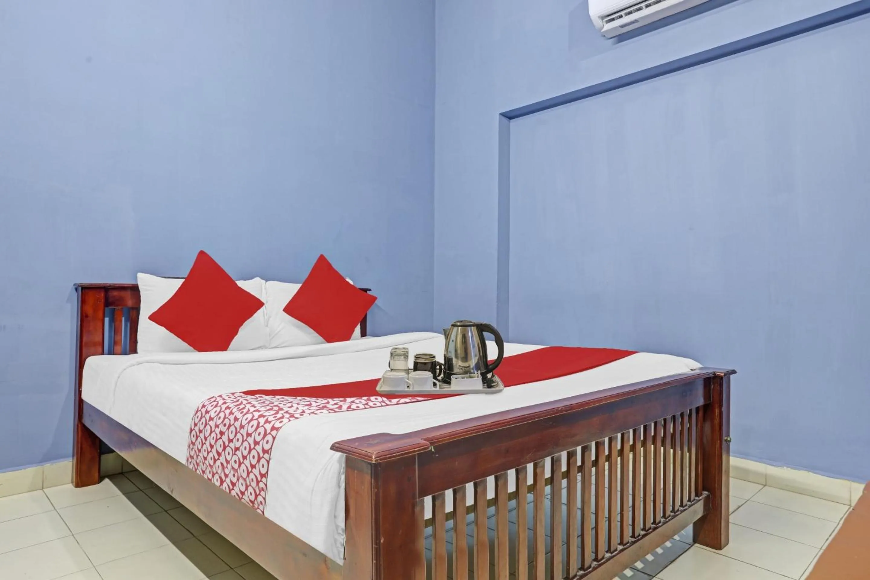 Bedroom, Bed in Hotel O by OYO Stayz