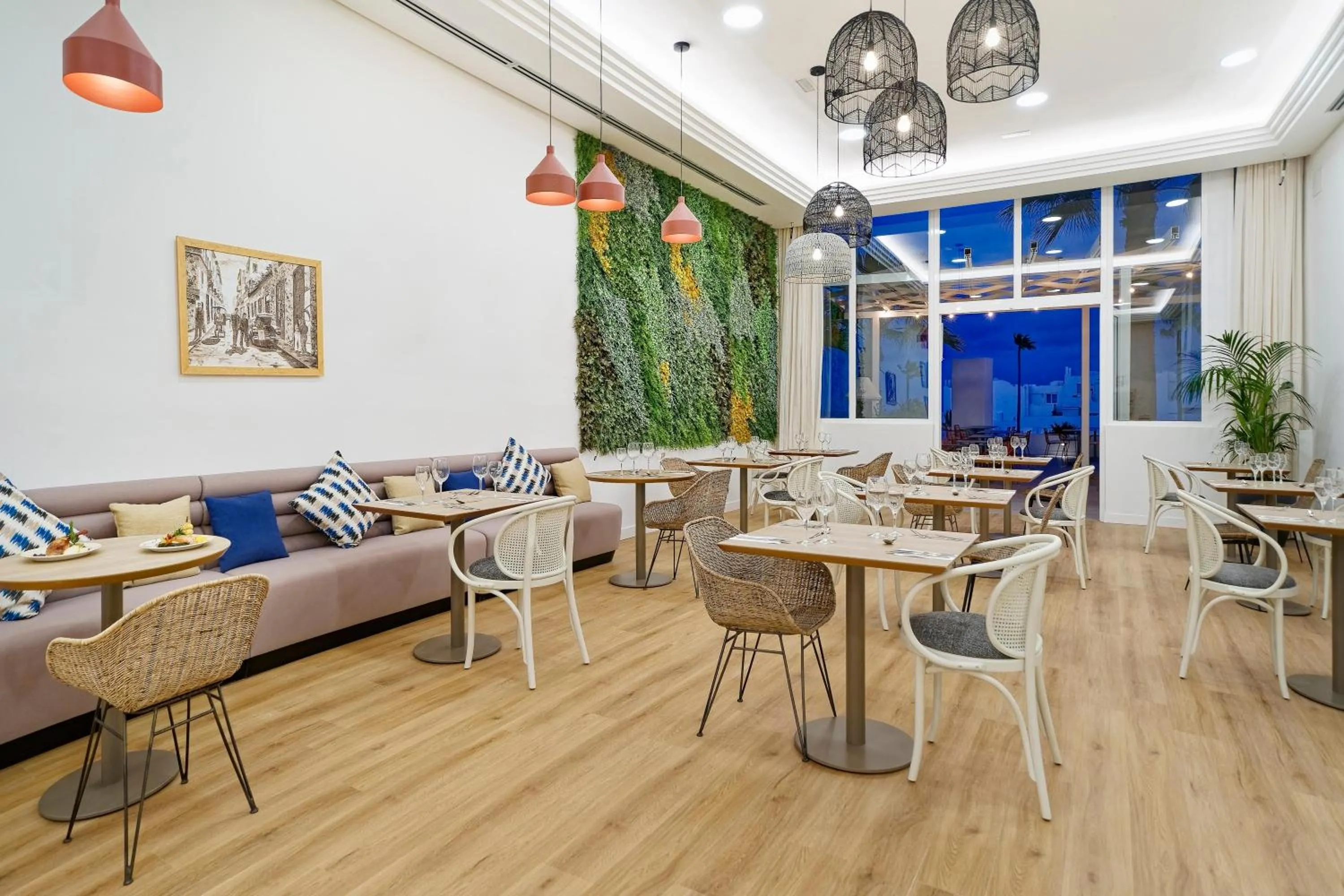 Restaurant/places to eat in Labranda Golden Beach