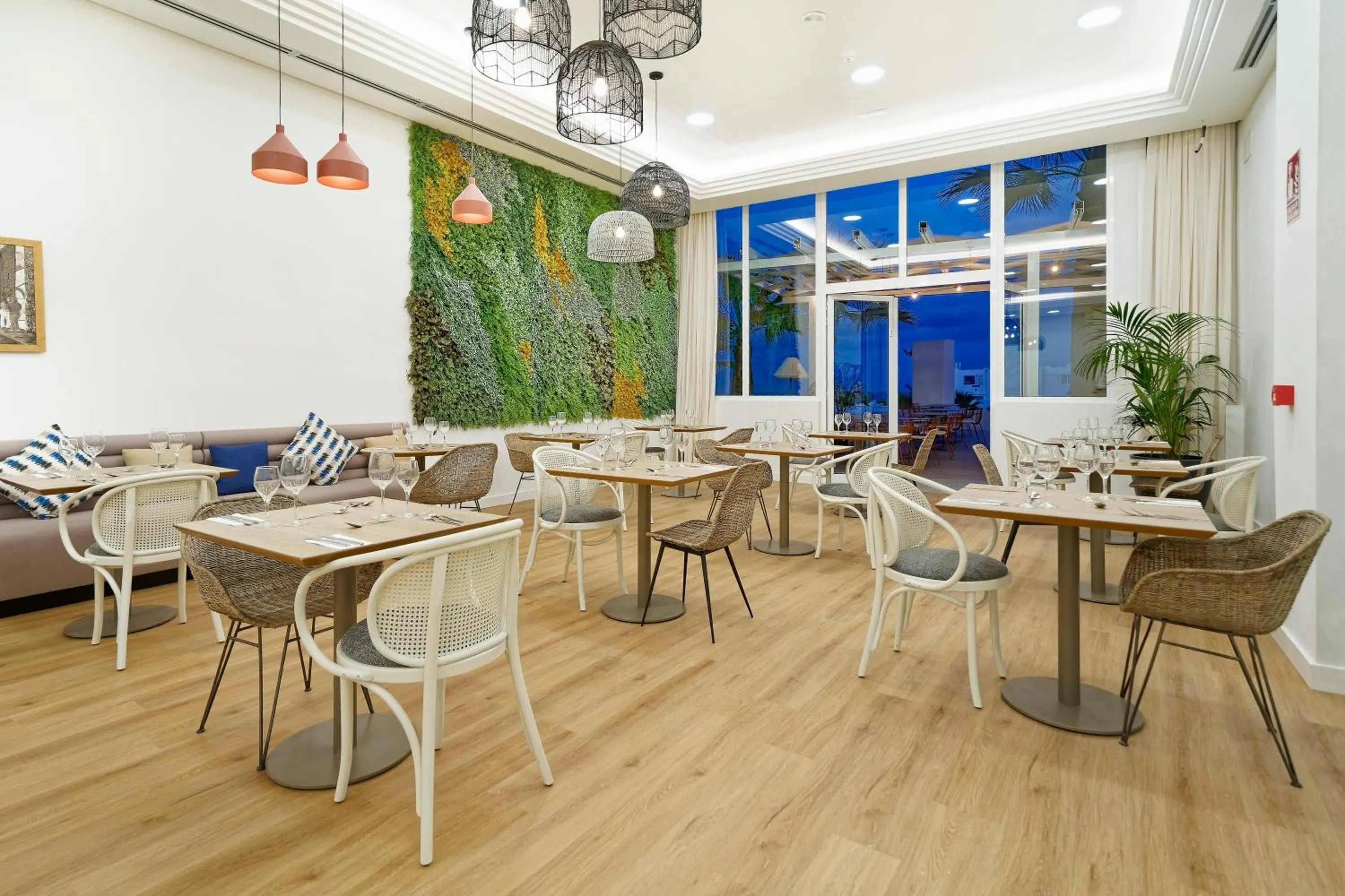 Restaurant/places to eat in Labranda Golden Beach