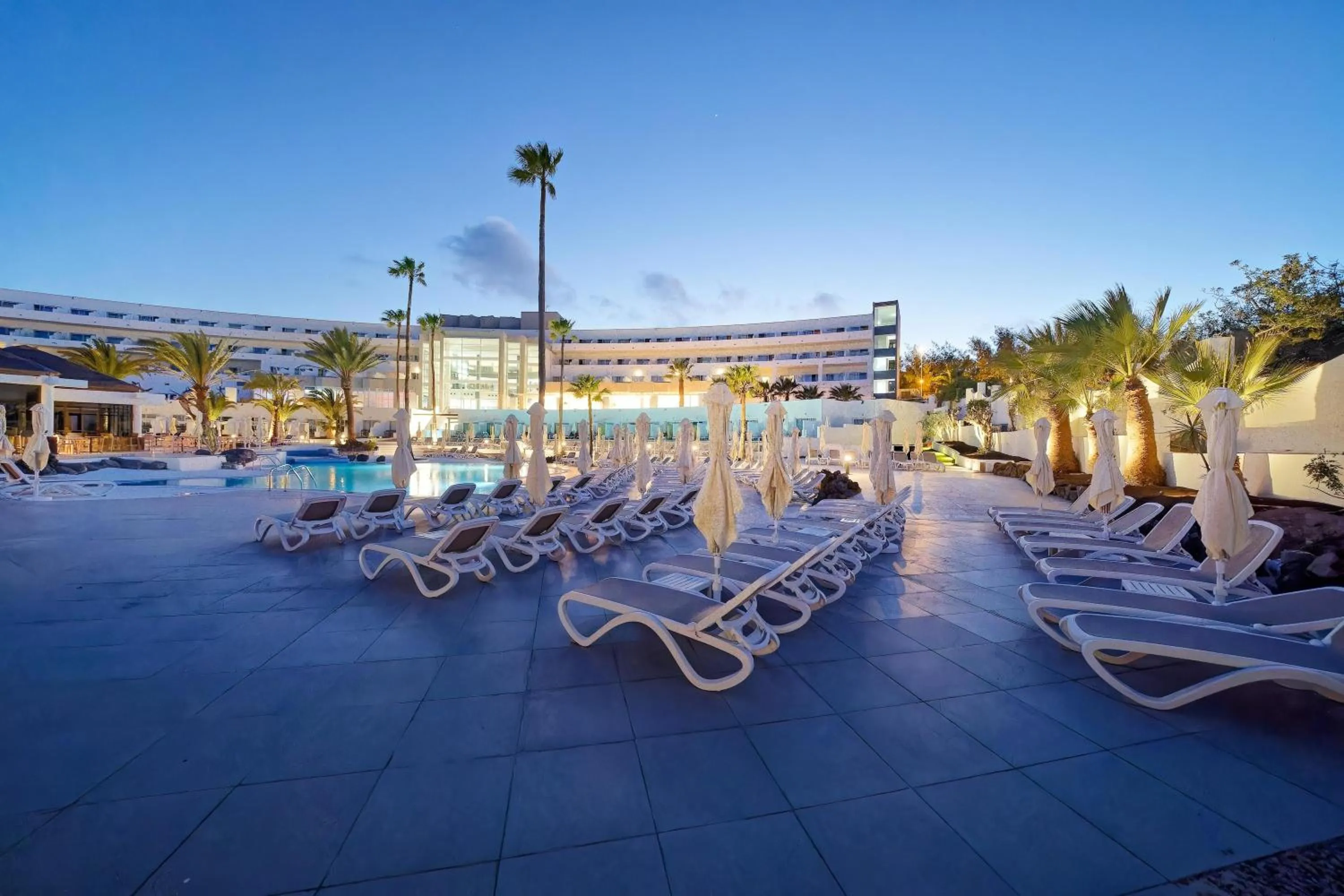 Swimming pool in BLUESEA Golden Beach