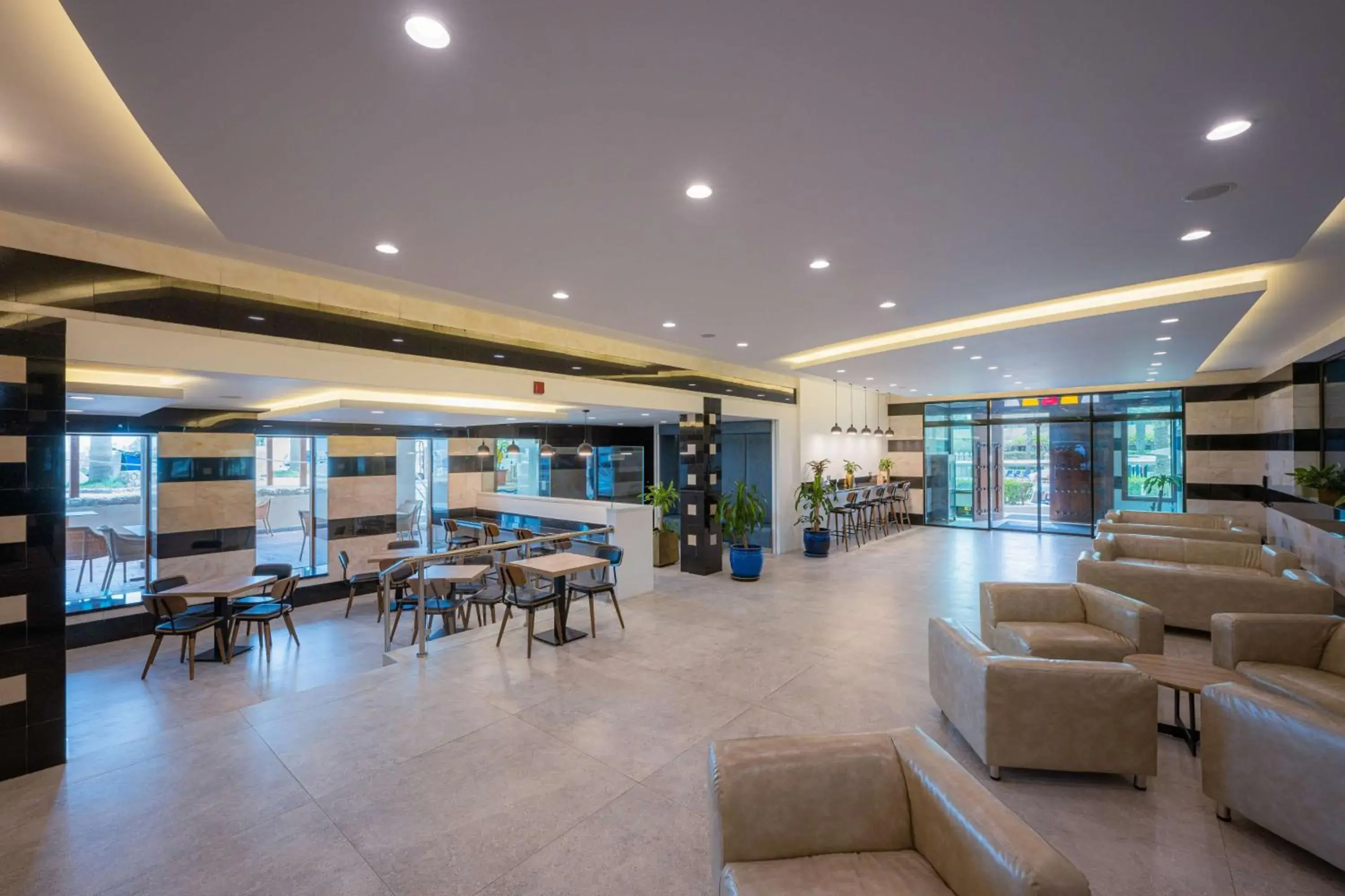 Spa and wellness centre/facilities in Radisson Blu Hotel, Kuwait Spa and wellness centre/facilities in Radisson Blu Hotel, Kuwait