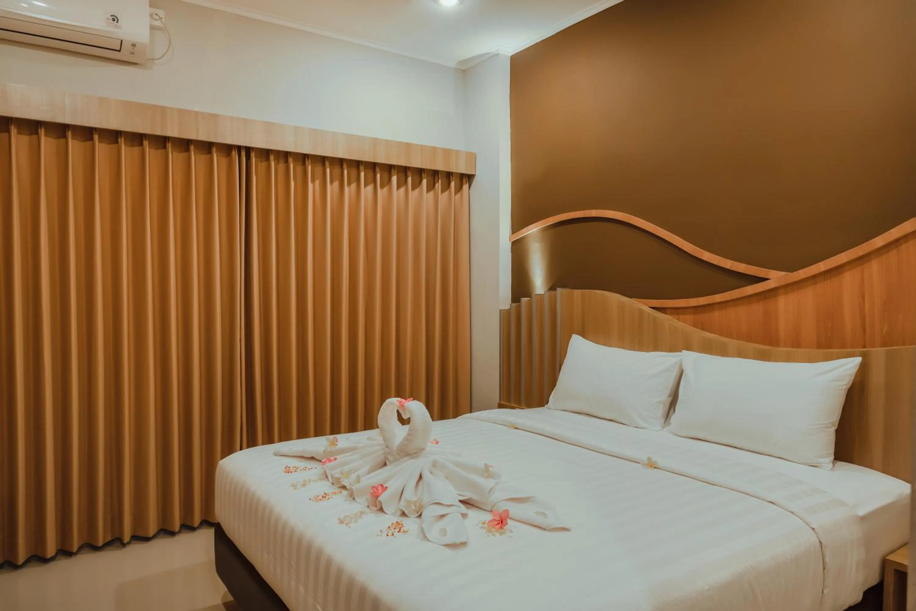 Bedroom, Bed in panfila hotel